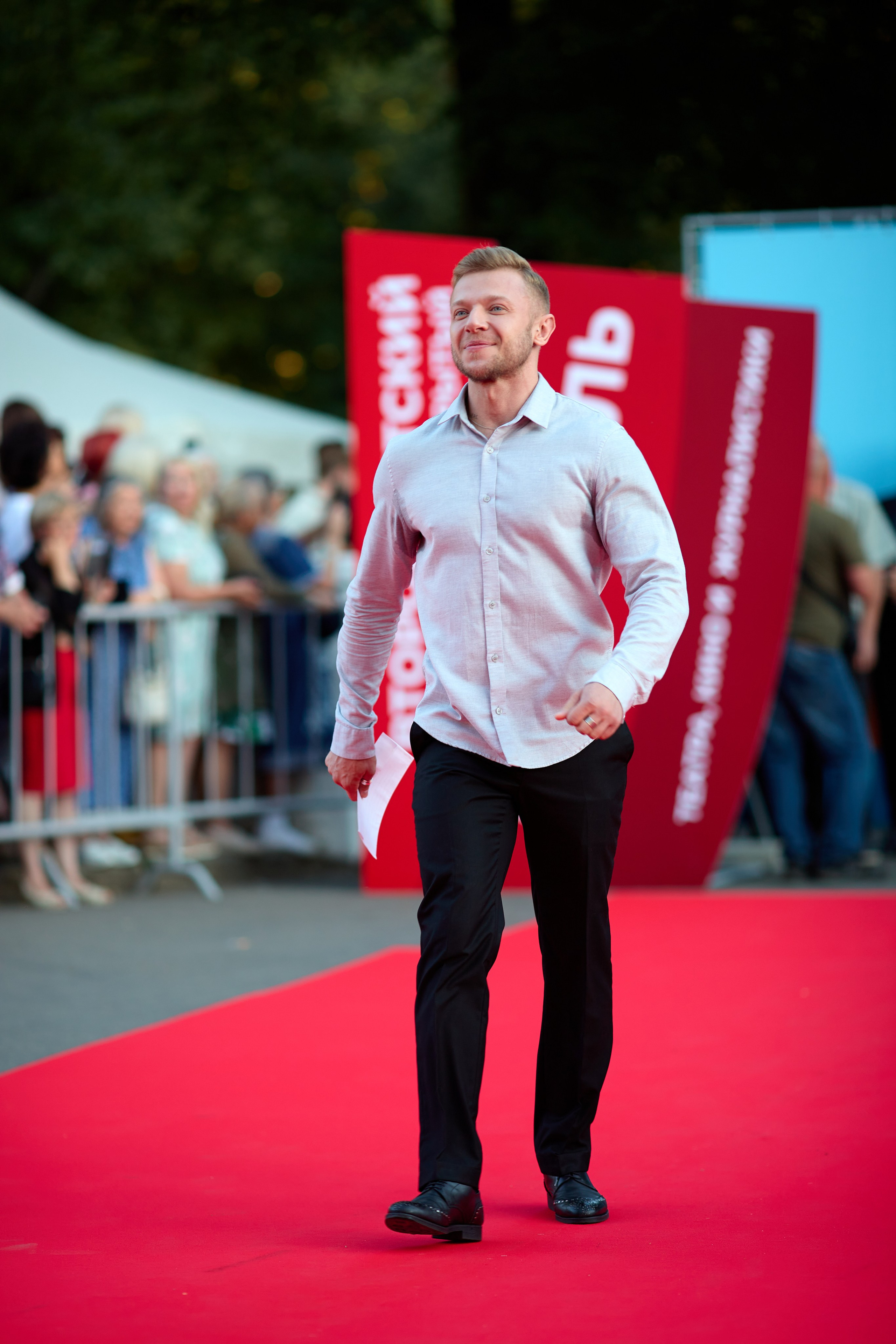 Открытие фестиваля «На семи холмах» 2023. Фотограф Илья Прохоров в Кирове