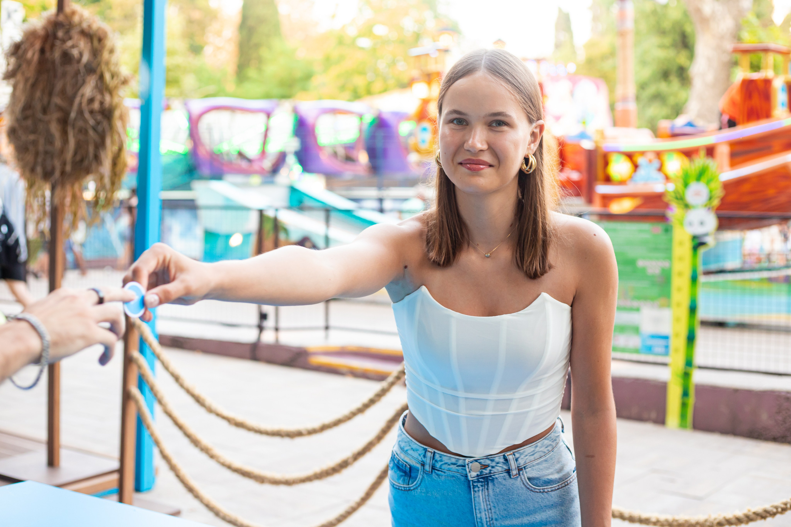 Яндекс лавка в Сочи. Репортажный и fashion фотограф в Москве Сергей Бардин