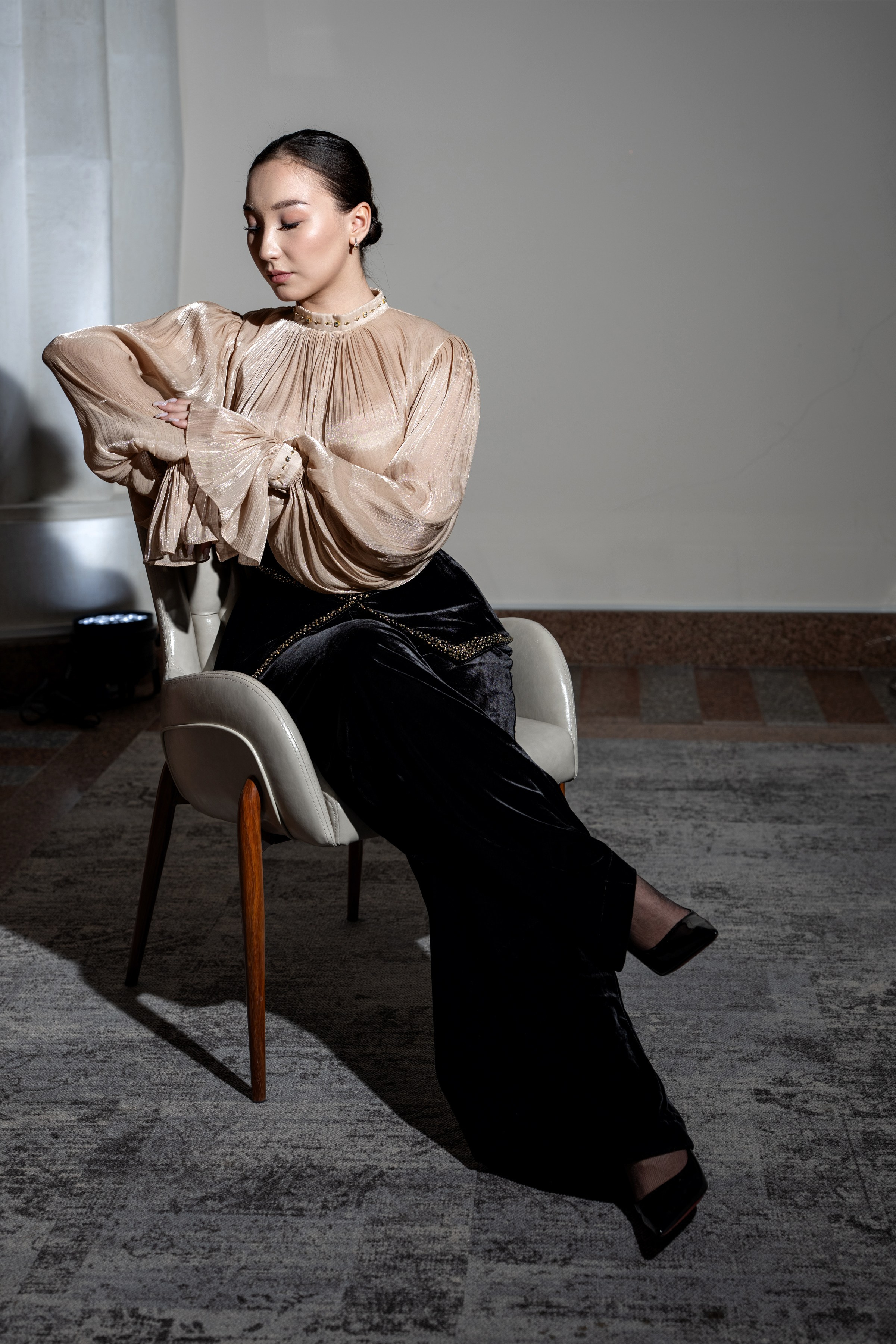 Backstage. Сайт Алматинского НЮ АРТ, будуар и фэшн фотографа Дениса Карпенко