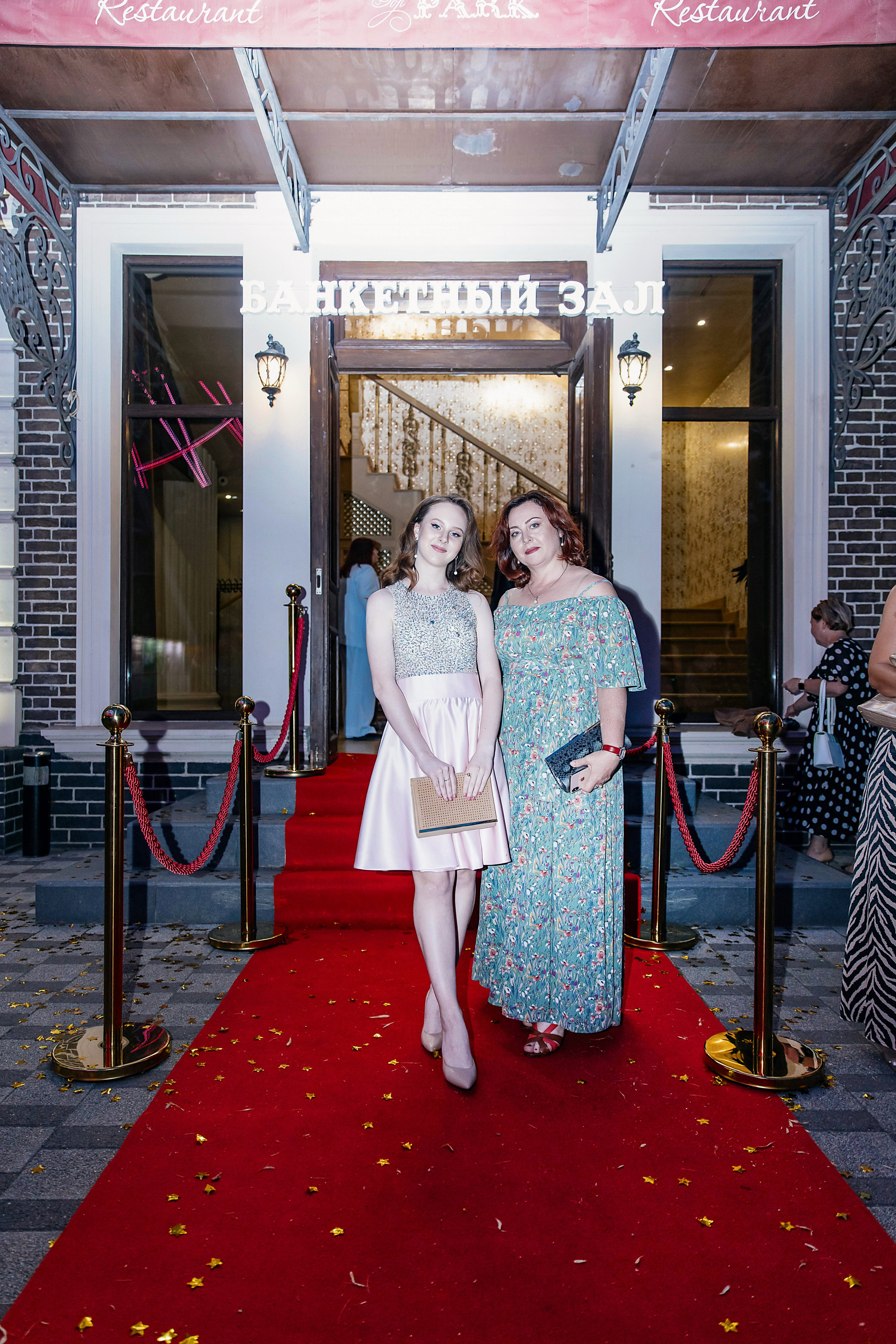 11 класс 48 лицей. Фотограф и Видеограф в Краснодаре Юлия Солодченко