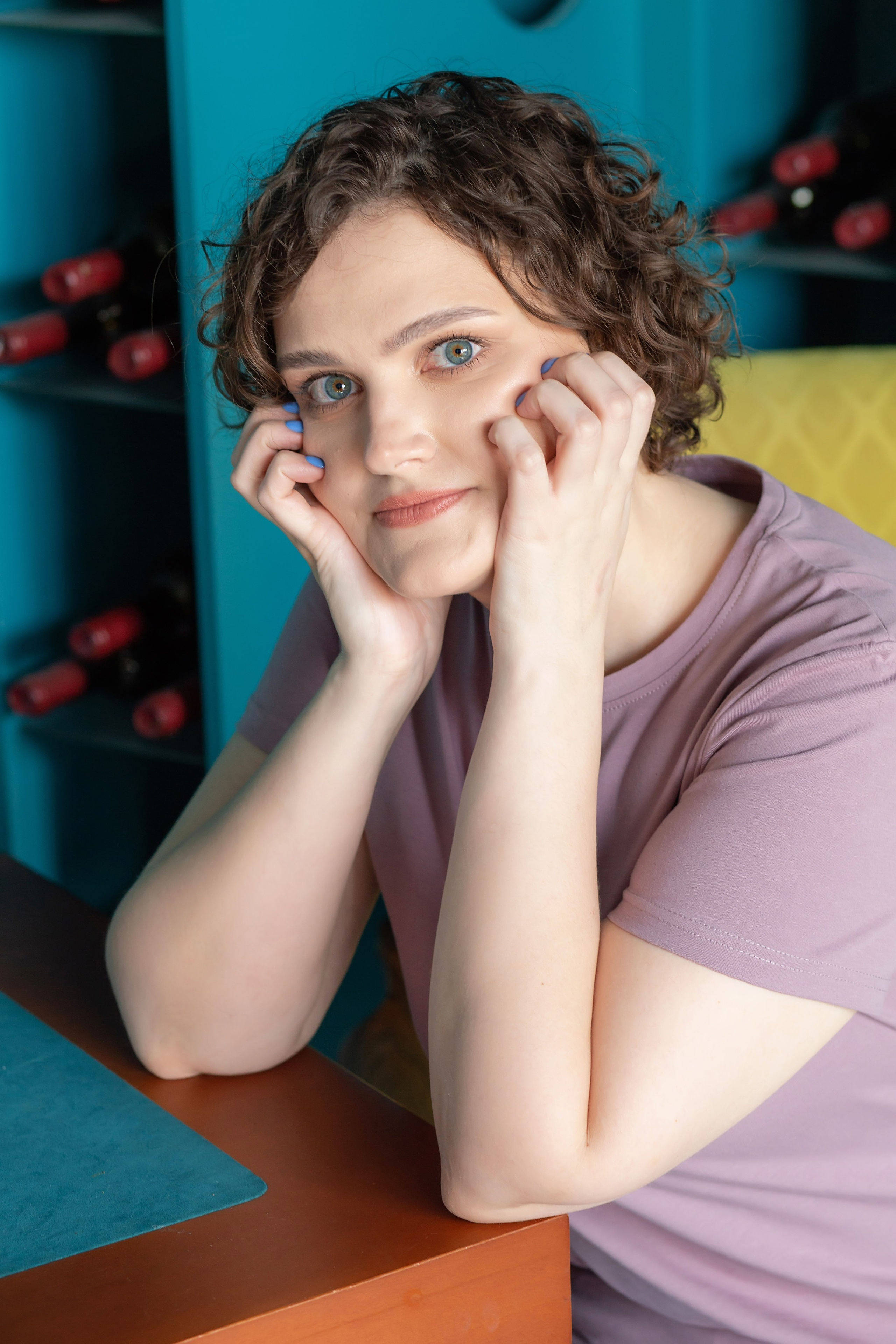 Визуал для группы ВК психолога в Санкт-Петербурге. Контент для соцсетей. Портретные фотосессии, контент-съемки, репортаж