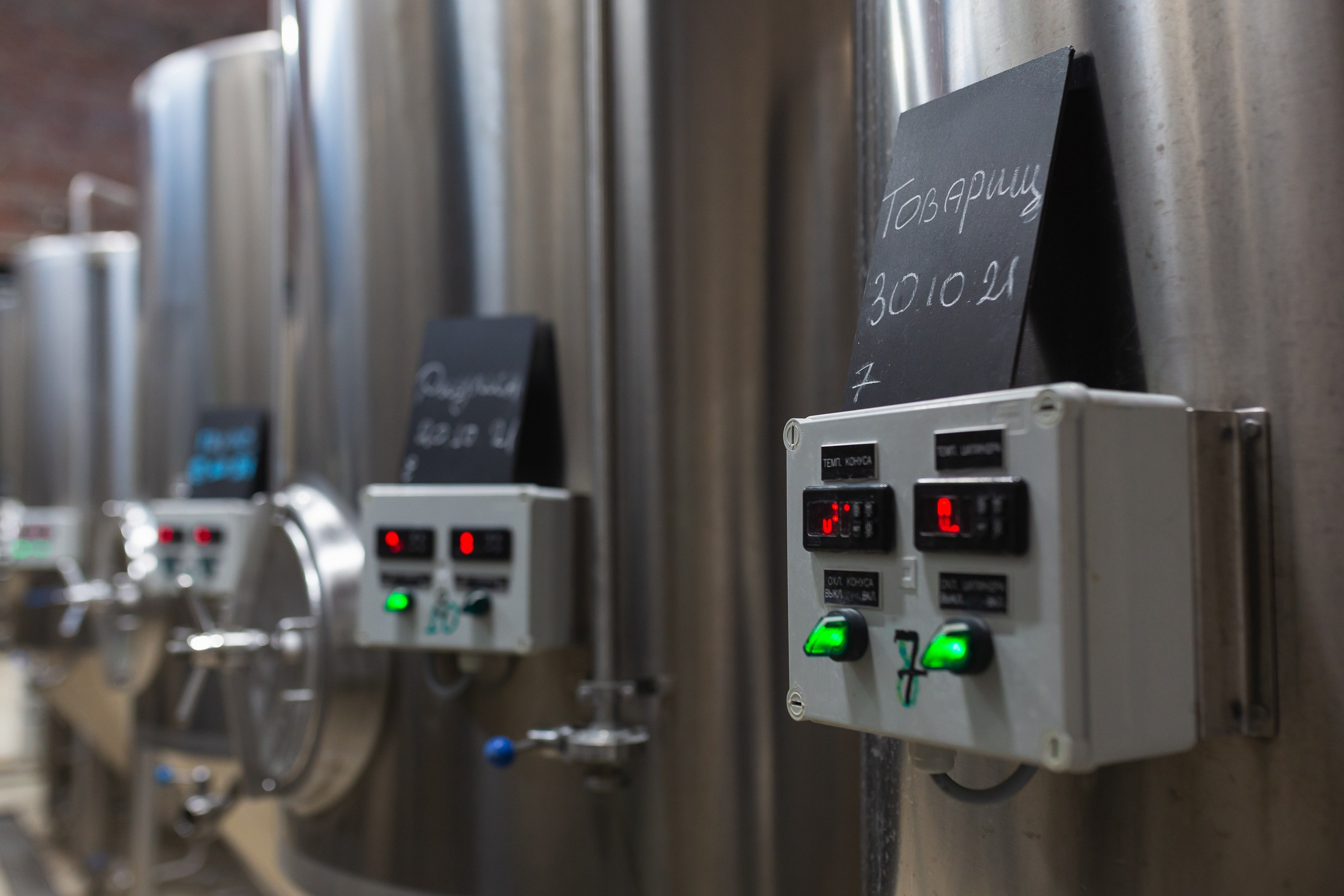 Фотографии с производства. Roman — Репортажный фотограф в Новосибирске