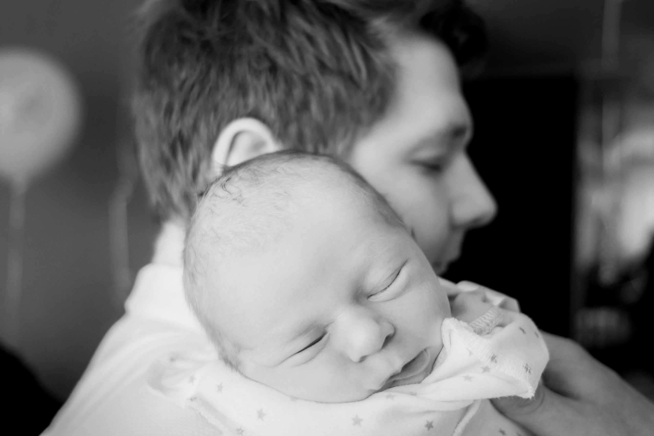 Lifestyle newborn. Фотограф новорождённых в Рязани, фотосъемка выписки из роддома, крещен