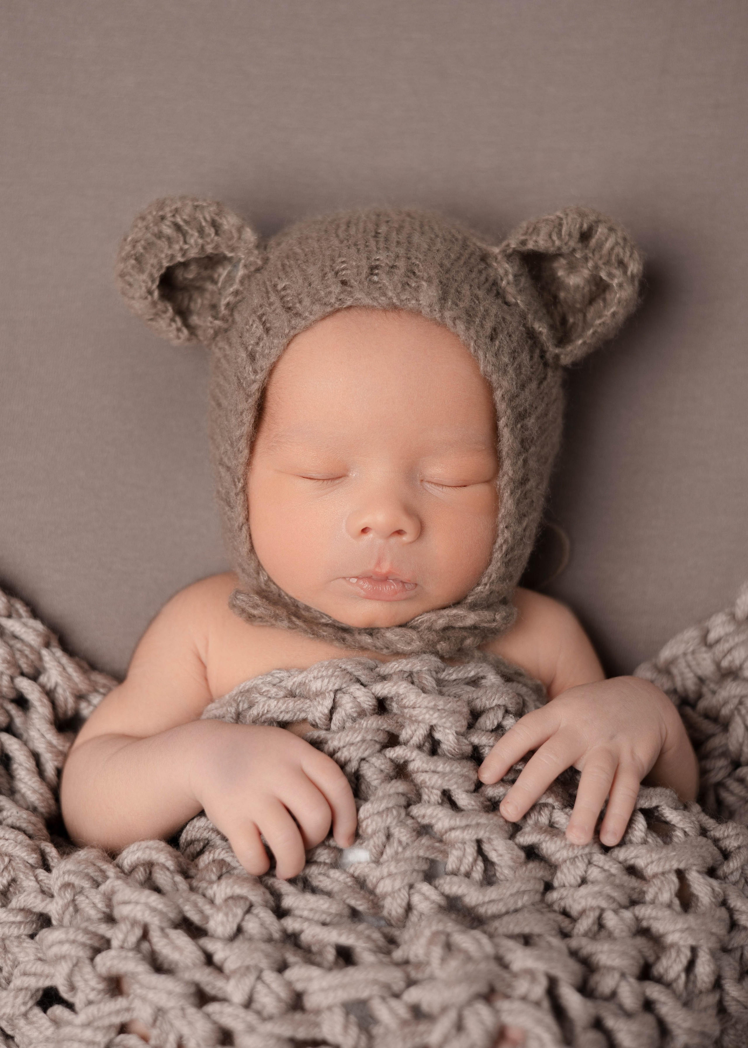 НОВОРОЖДЕННЫЕ МАЛЫШИ. Фотосессия новорожденных в Москве и Московской области