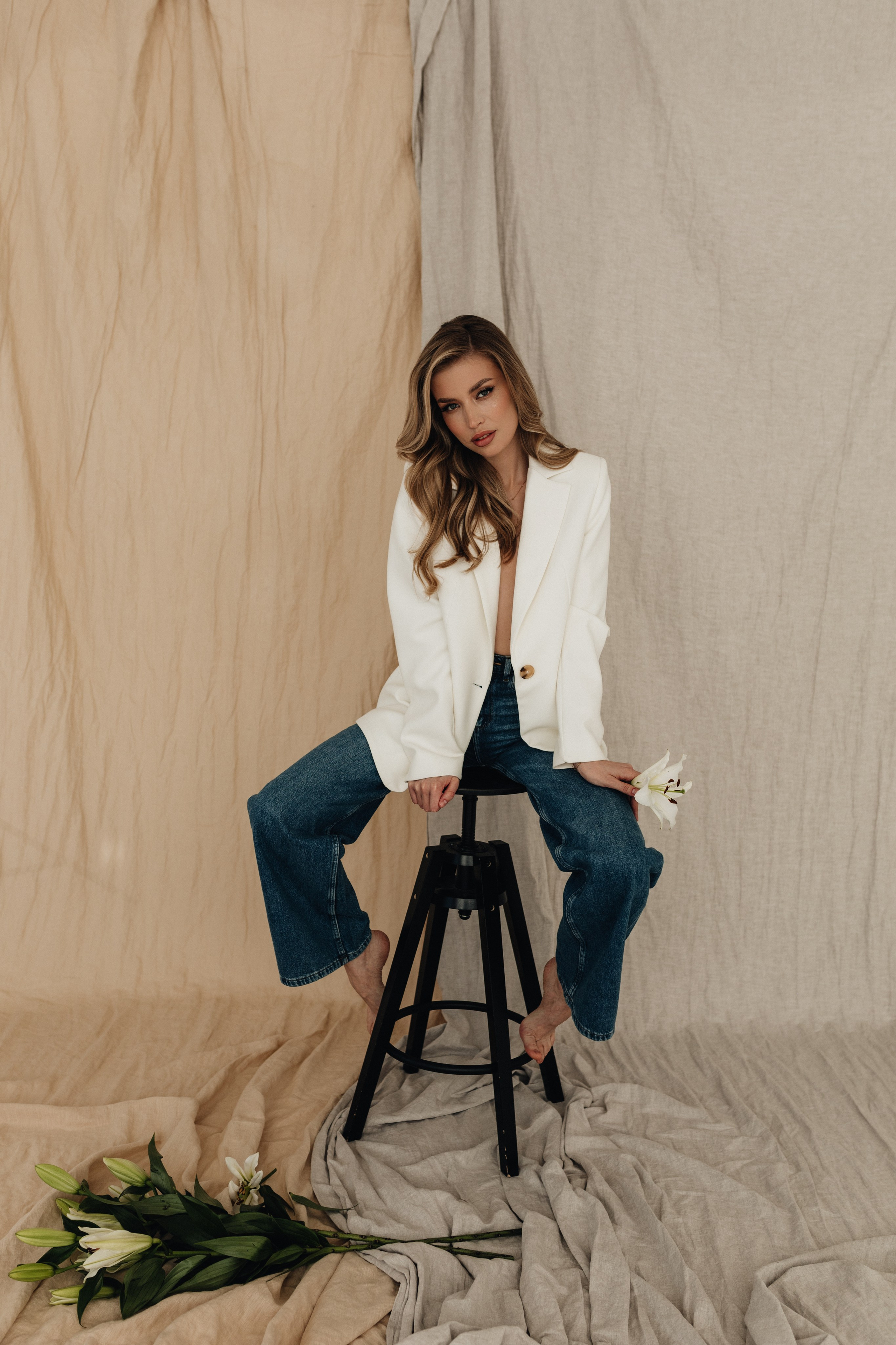 Александра. Главная