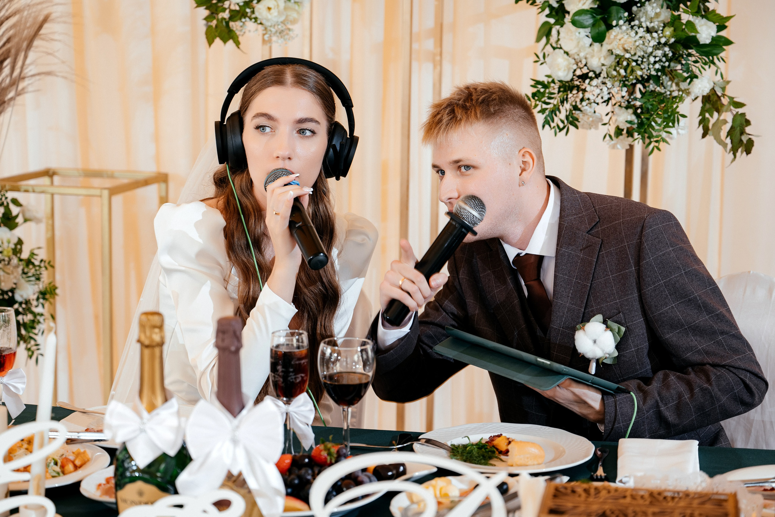 Просто такая сильная любовь. Королёв, «Дворянское гнездо». Свадебный и семейный фотограф Виктория Носачёва. Щелково, Москва и МО