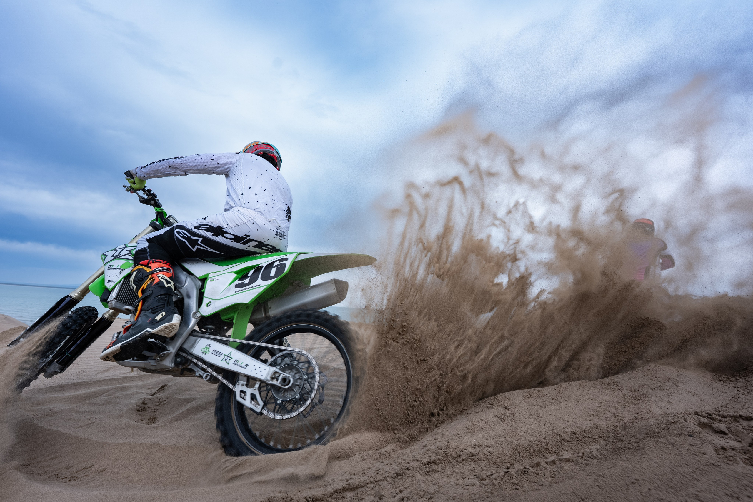 Bike. Сайт Алматинского НЮ АРТ, будуар и фэшн фотографа Дениса Карпенко