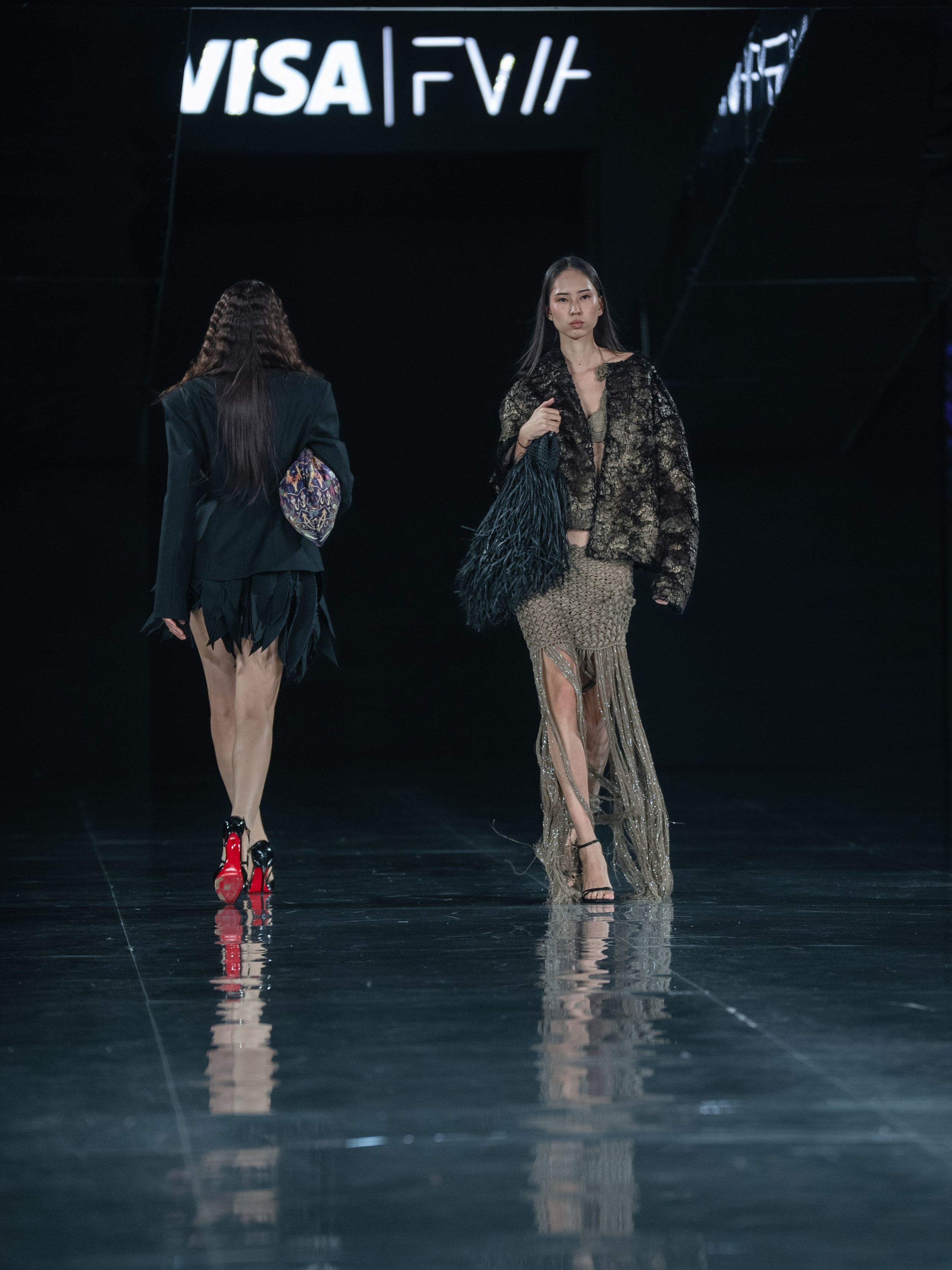 Visa Fashion Week Pre-Fall Mariko. Сайт Алматинского НЮ АРТ, будуар и фэшн фотографа Дениса Карпенко
