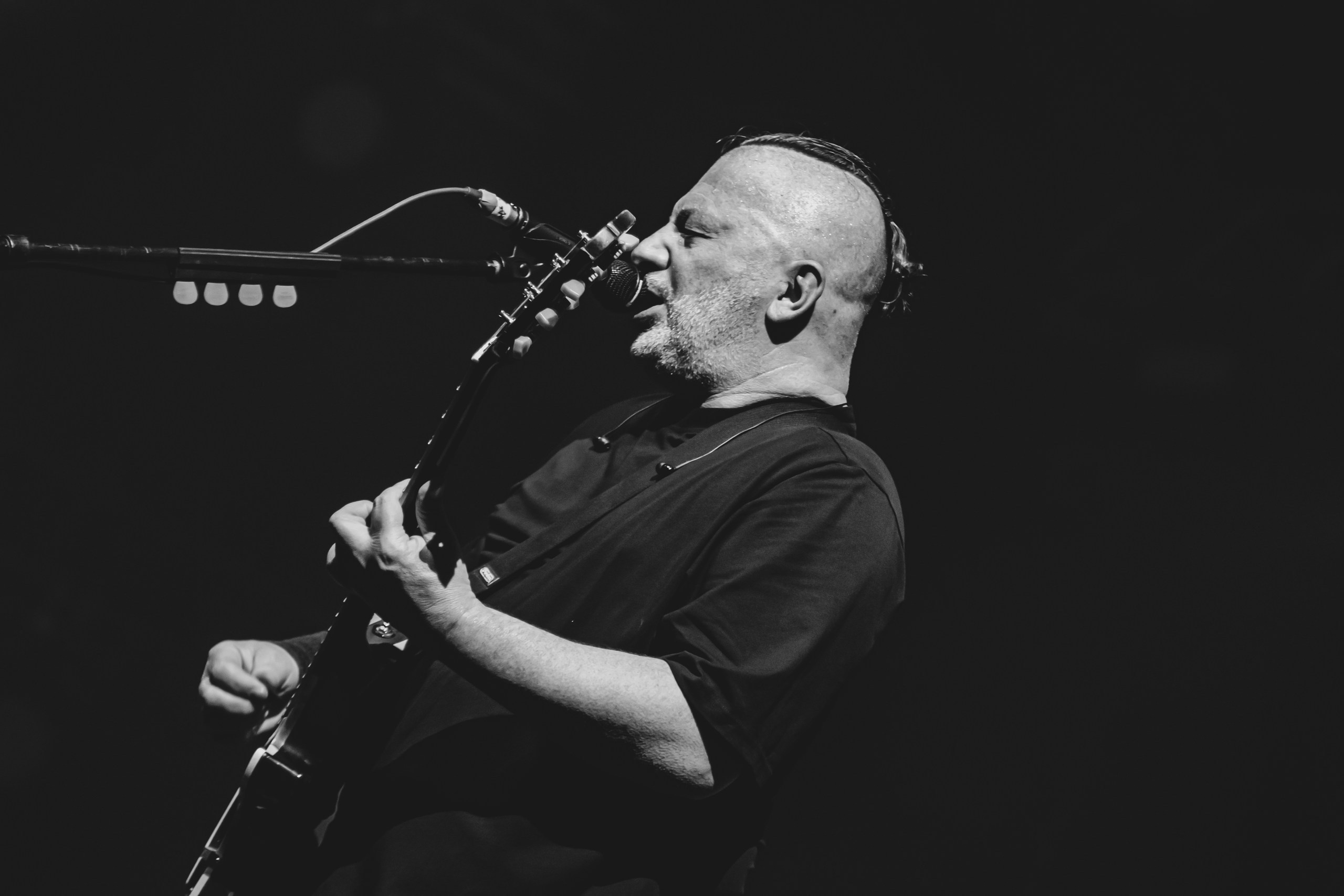 Вадим Самойлов | Брат-2: Живой Soundtrack | СК «Юбилейный». Концертный фотограф Михальченкова Алёна | Москва