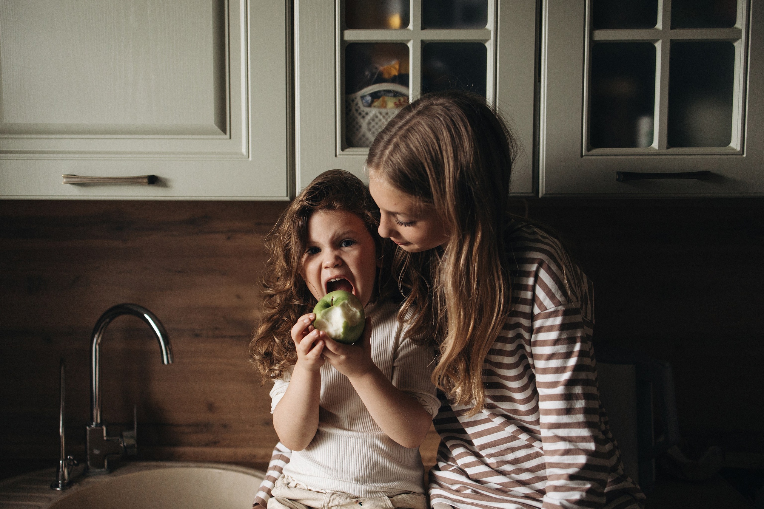 Домашняя съемка для Семёна, Маруси и Ани. Семейный фотограф в Москве Марина Петра