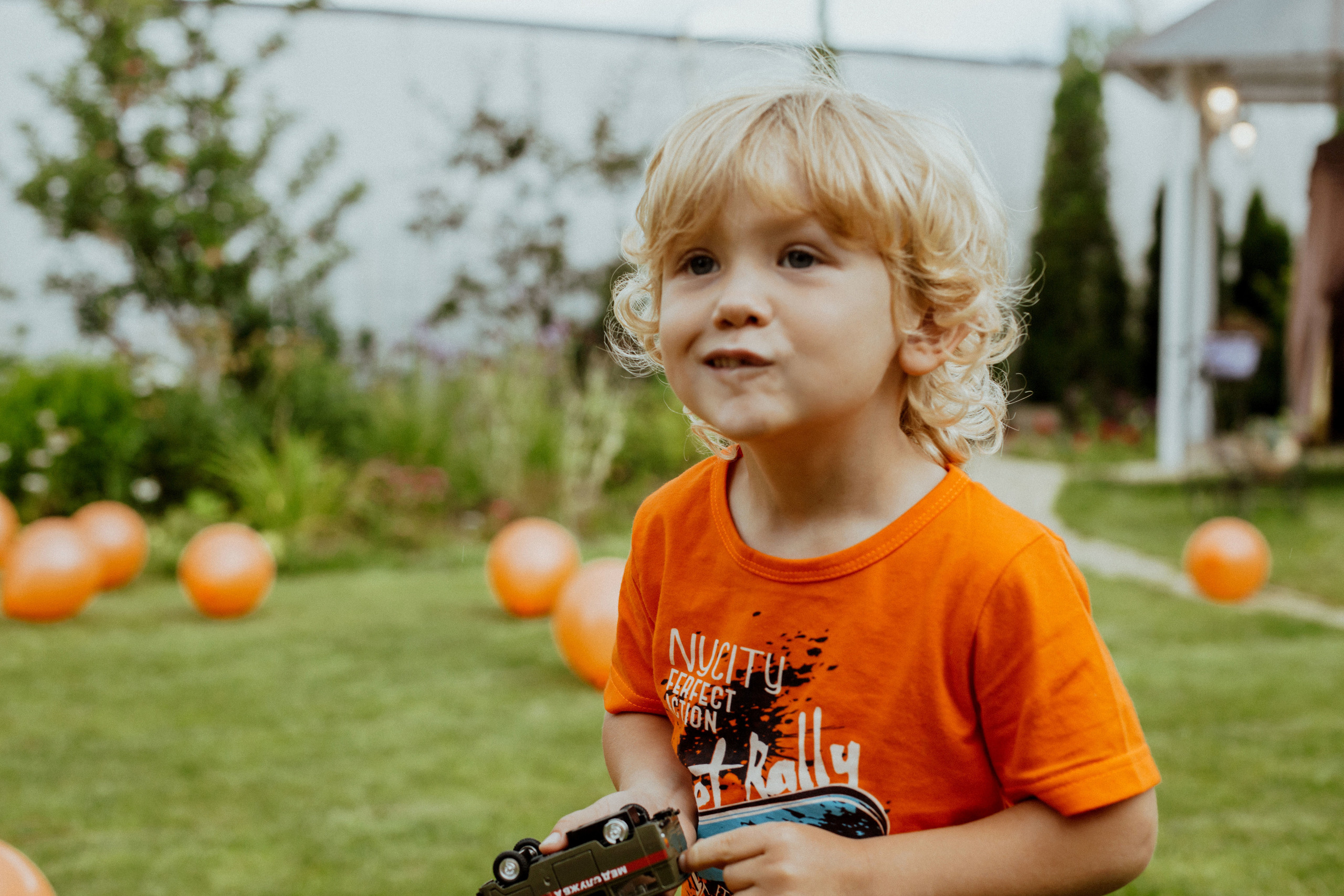 Оранжевое День рождения Мирона. Семейный и детский фотограф в Москве Олеся Сухова