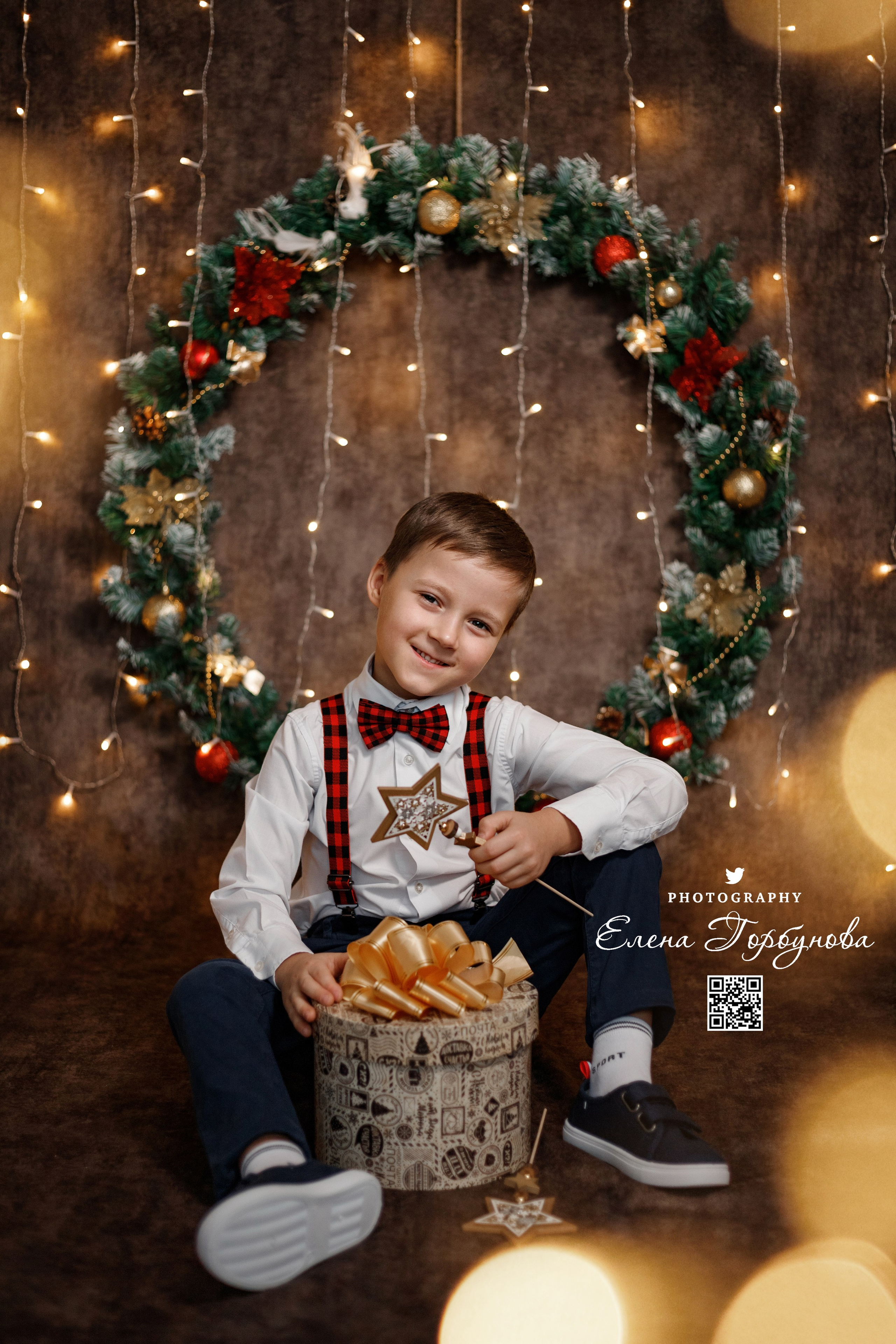 Моя студия. Фото проект Новогодняя открытка. Ноябрь 2023 г. Фотограф Пермь. Свадьбы. Семья и дети, школа, д. сад. Фотокниги