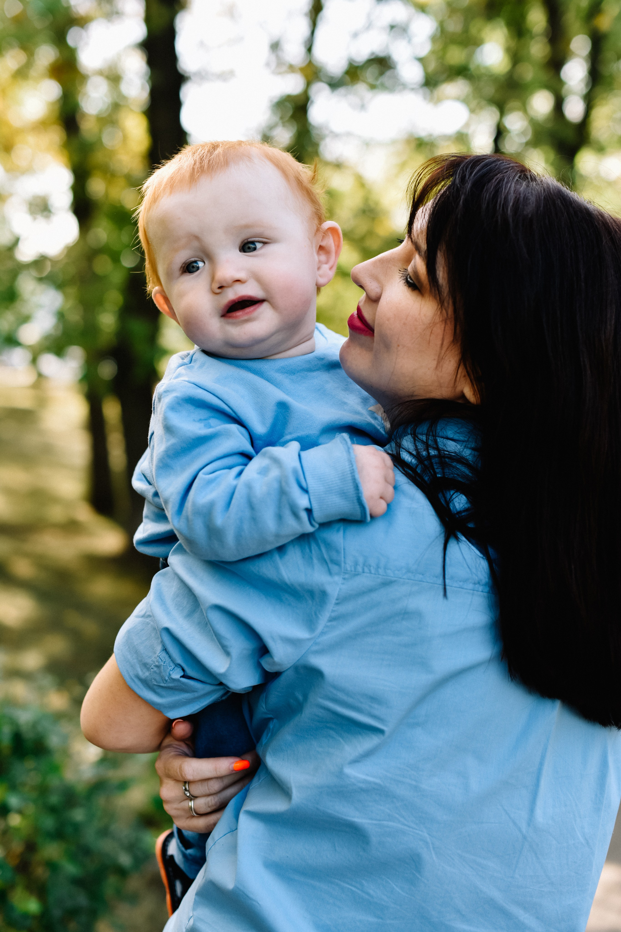 Прогулка Олеси, Льва и Ванечки