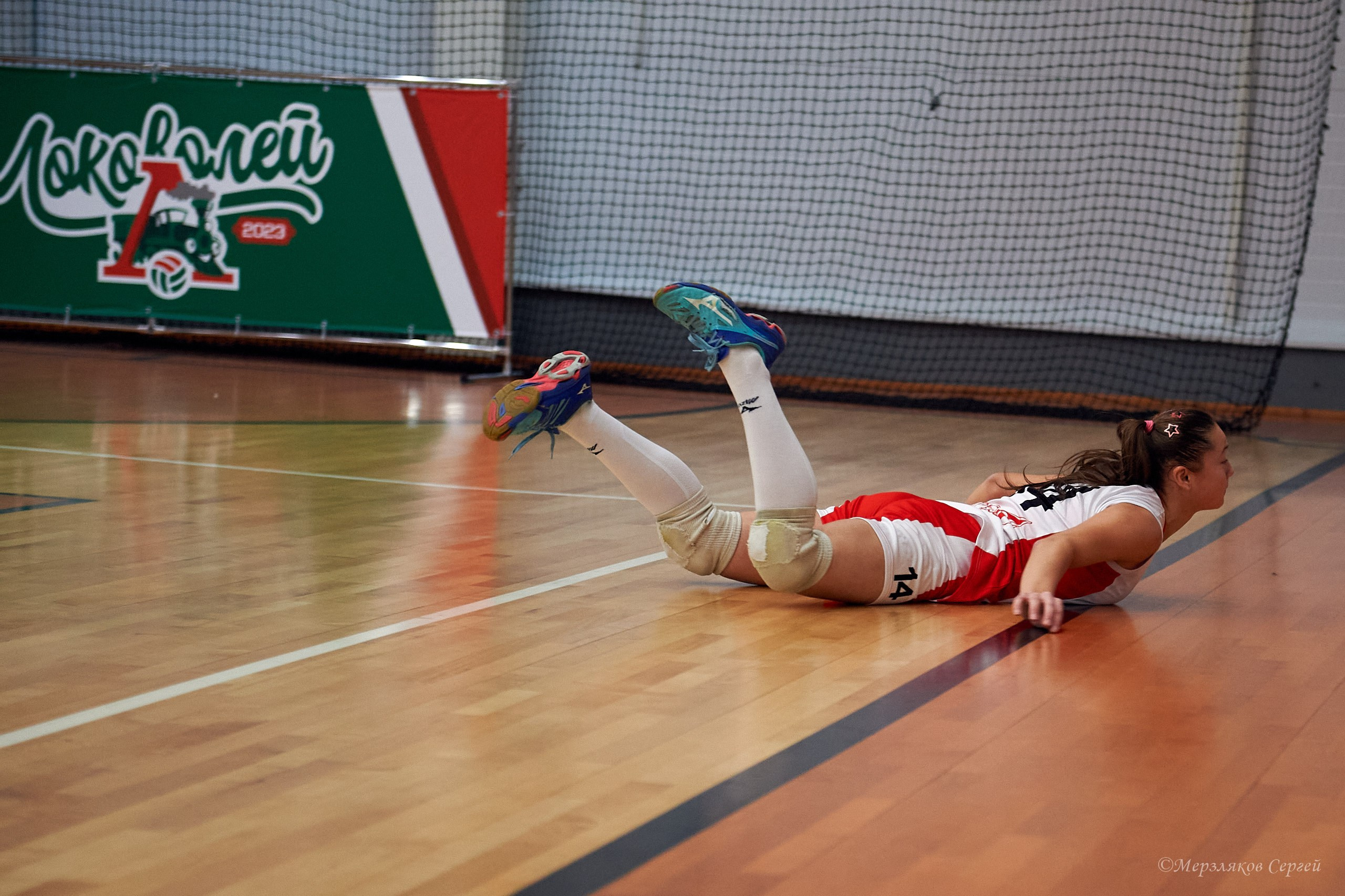 Локоволей — 2023 Ижевск ноябрь 2023. Спортивный репортажный фотограф в Ижевске Сергей Мерзляков