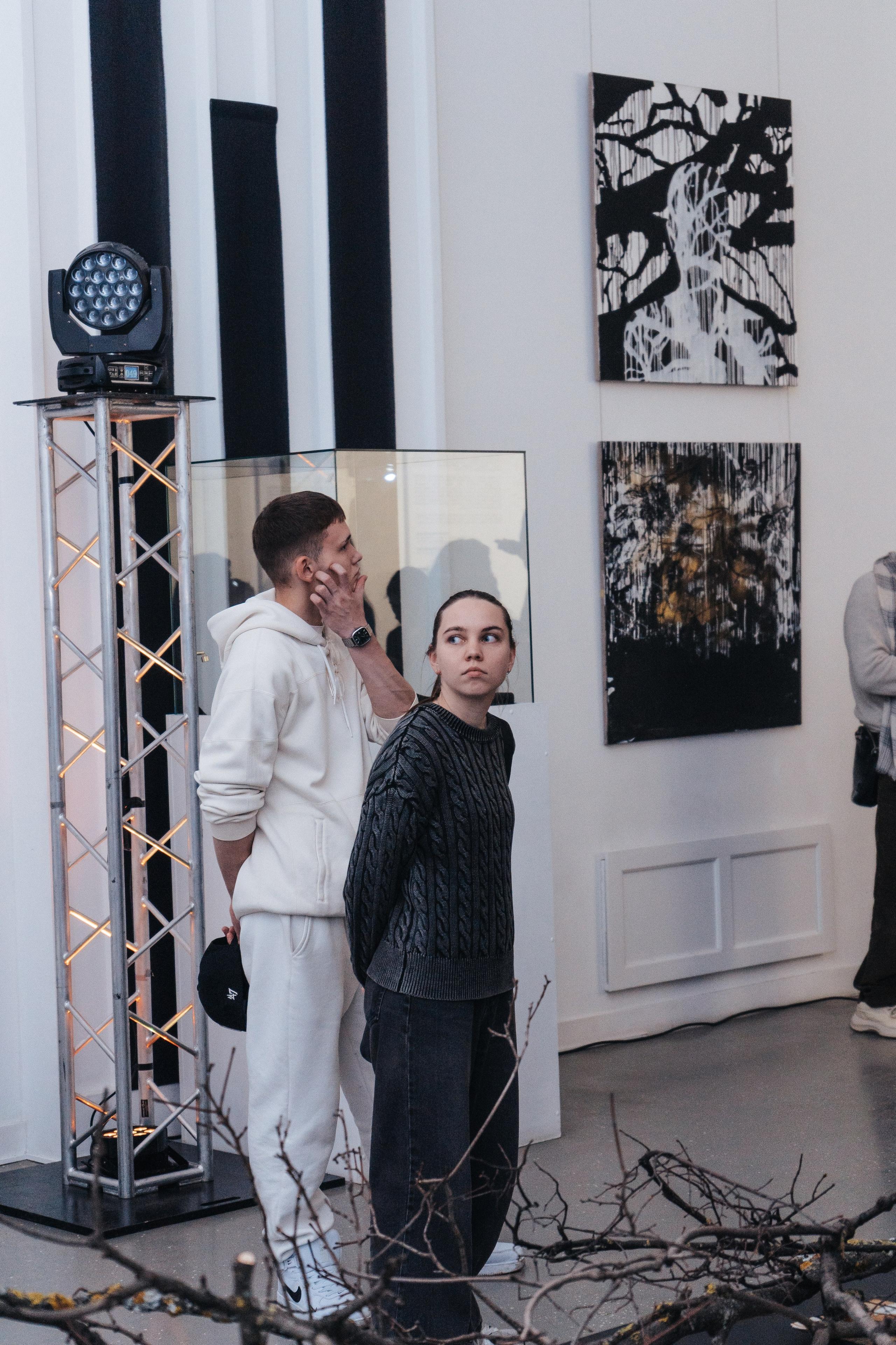 Выставка Юрия Литарова. Всё рождается. Всё продолжается. Портретный фотограф Нижний Новгород