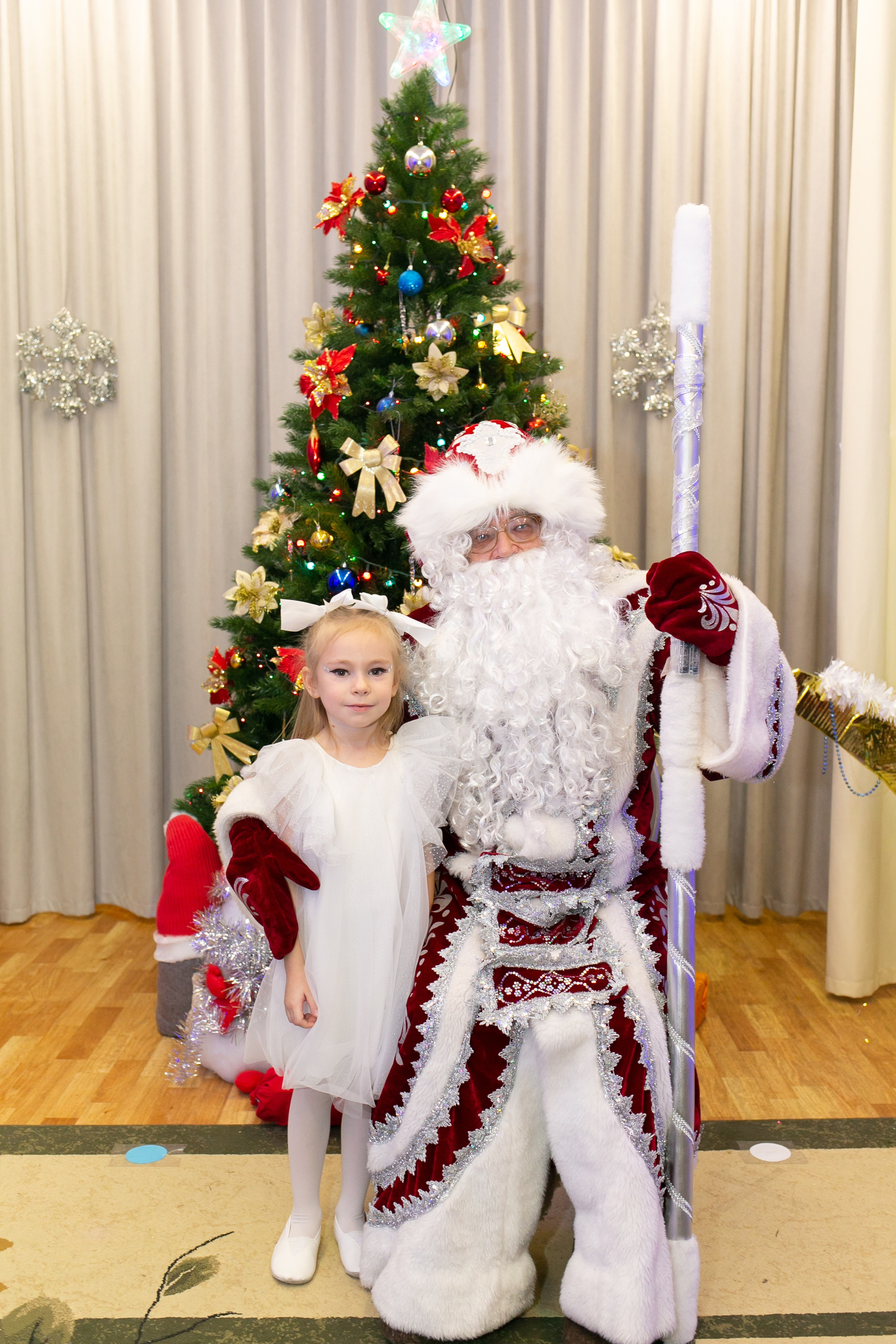 Выпускные и Утренники. Фотограф новорожденных и семейный фотограф НСО г. Бердск Марина Львова