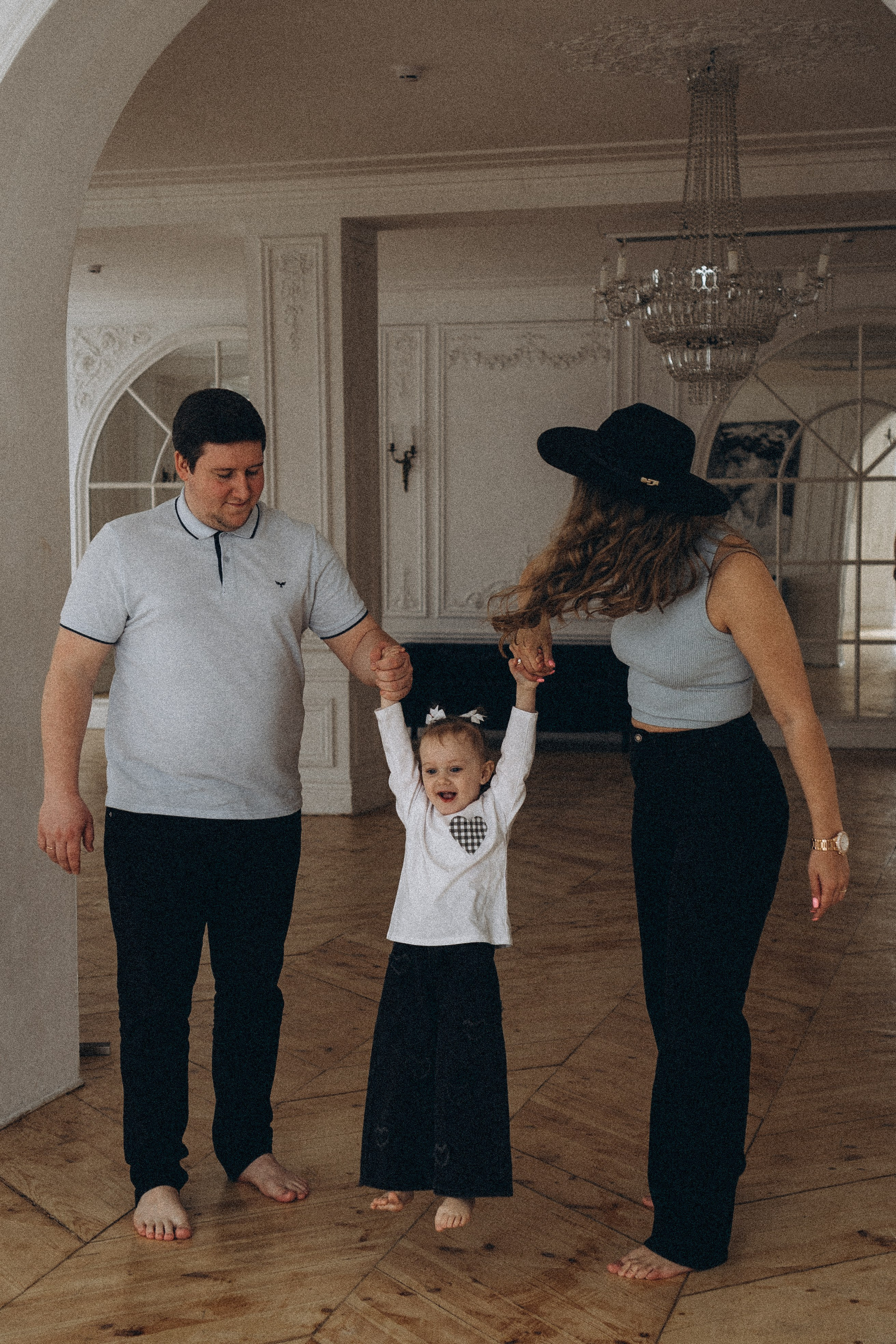 Семейная история в студии. Профессиональный фотограф, Санкт-Петербург — Виктория Богомолова