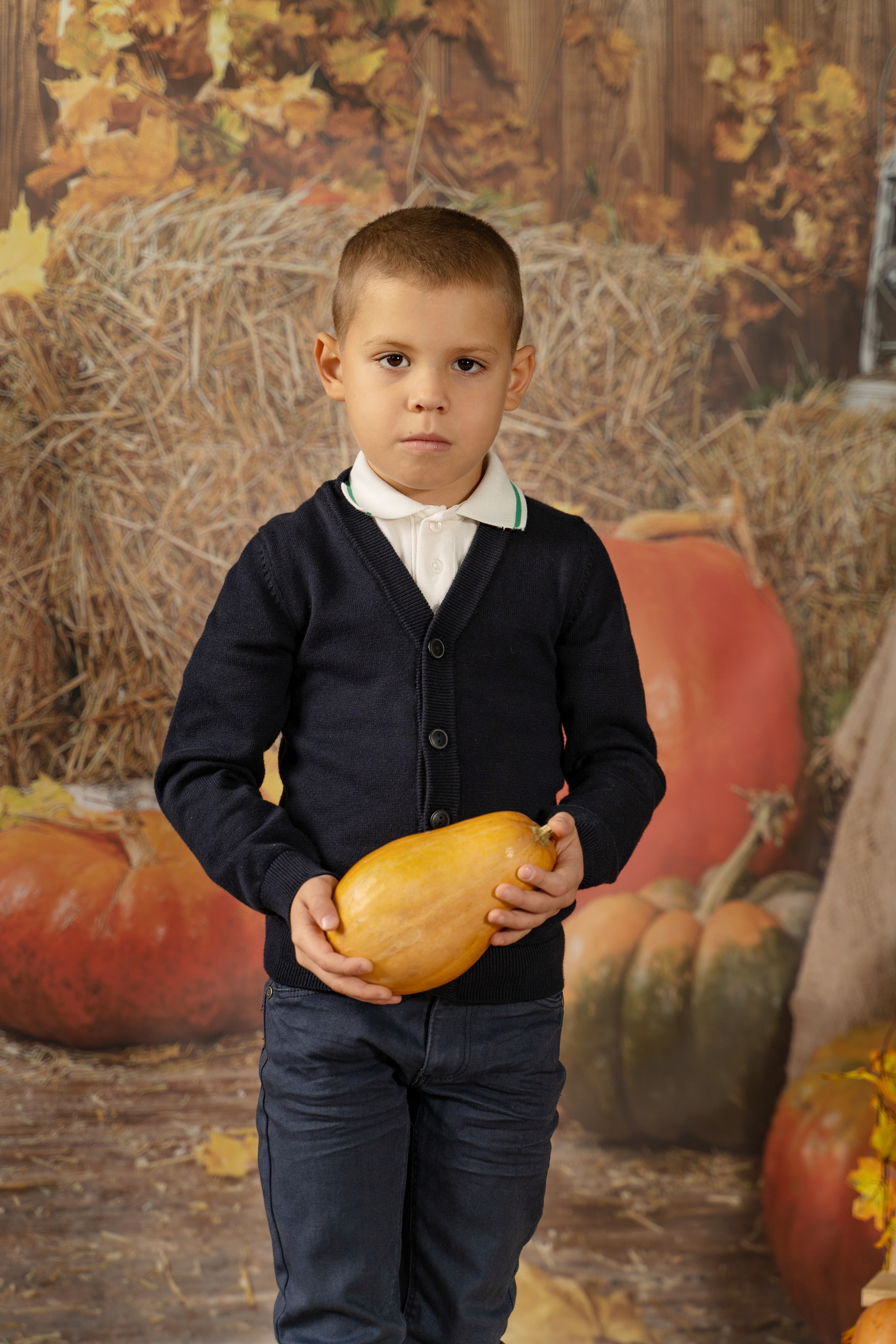 Осенний урожай. Детская выездная фотостудия. Фотограф новорождённых newborn, годовасие