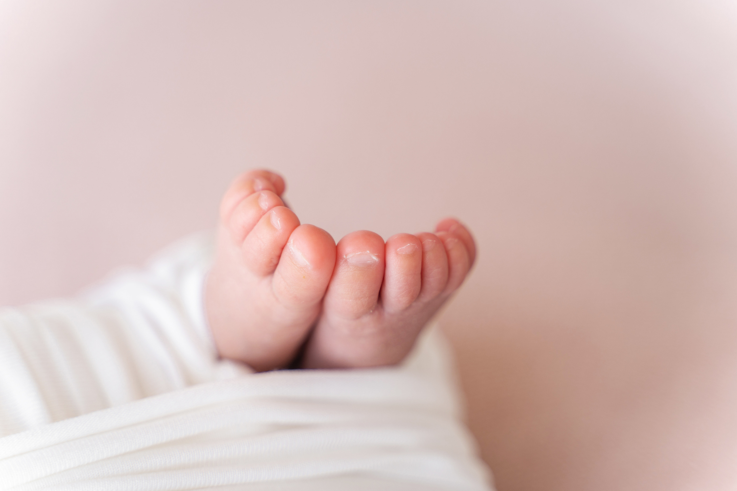 НОВОРОЖДЁННЫЕ. Детская выездная фотостудия. Фотограф новорождённых newborn, годовасие