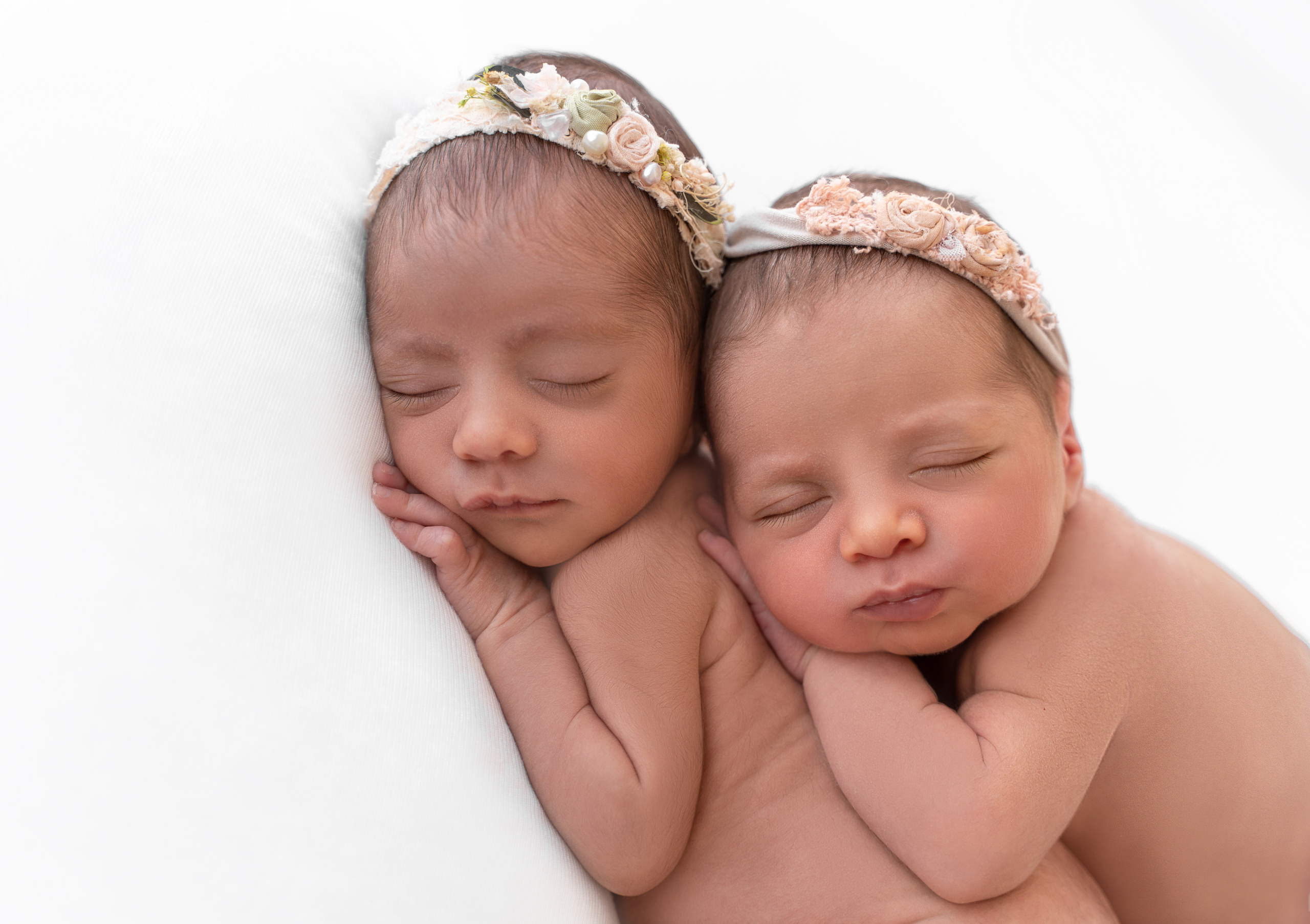 НОВОРОЖДЁННЫЕ. Детская выездная фотостудия. Фотограф новорождённых newborn, годовасие