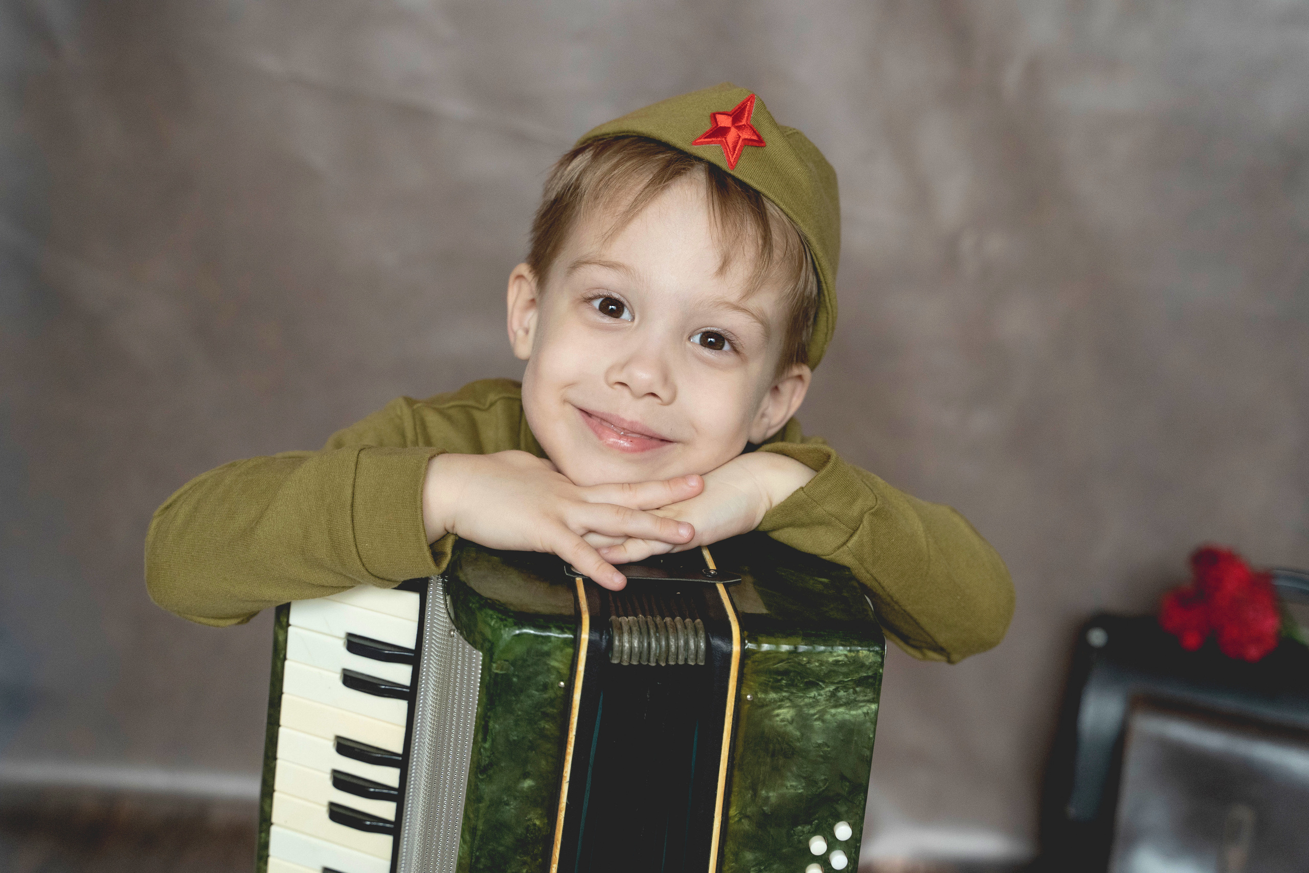 ДЕНЬ ПОБЕДЫ. Детская выездная фотостудия. Фотограф новорождённых newborn, годовасие