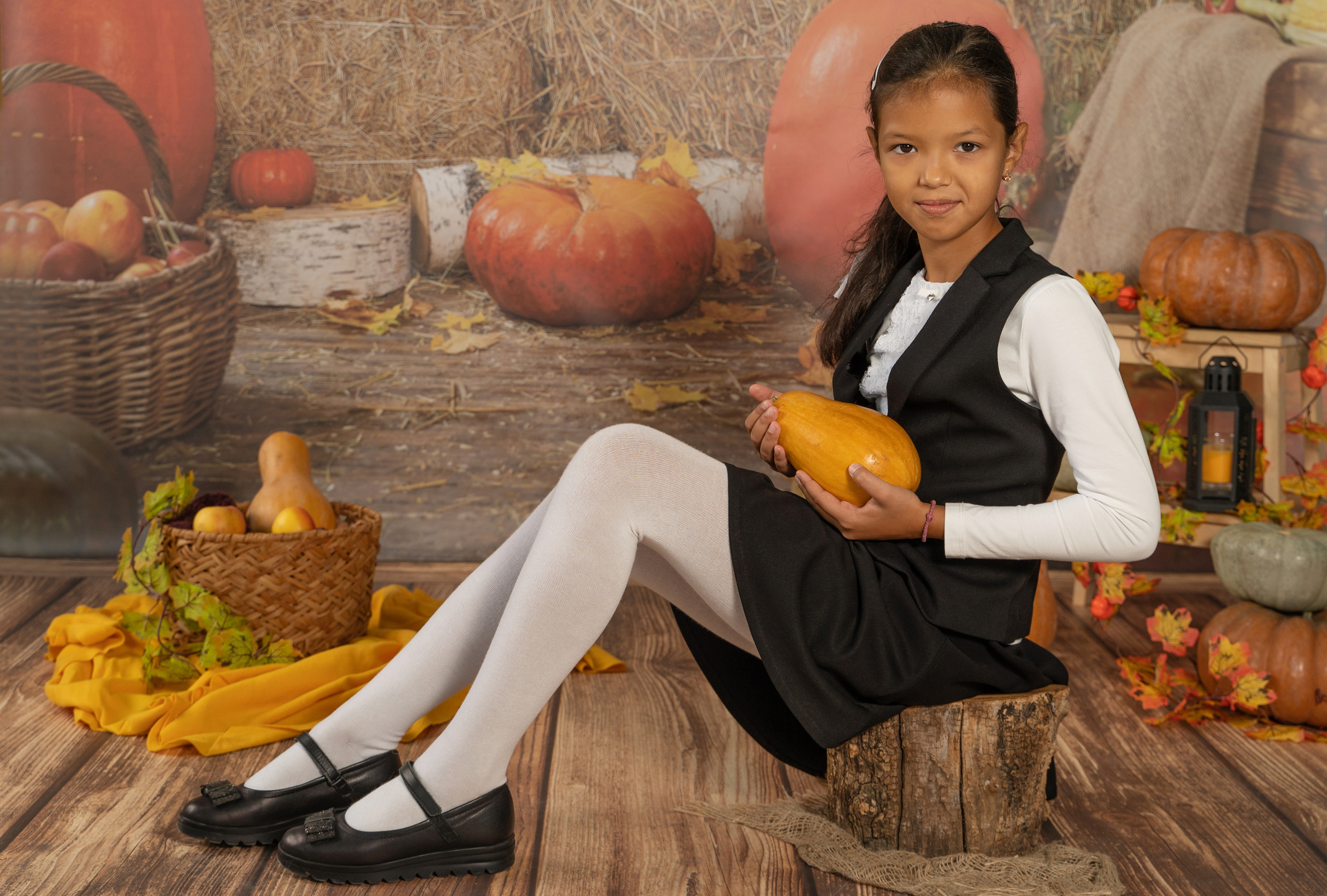 Осенний урожай. Детская выездная фотостудия. Фотограф новорождённых newborn, годовасие