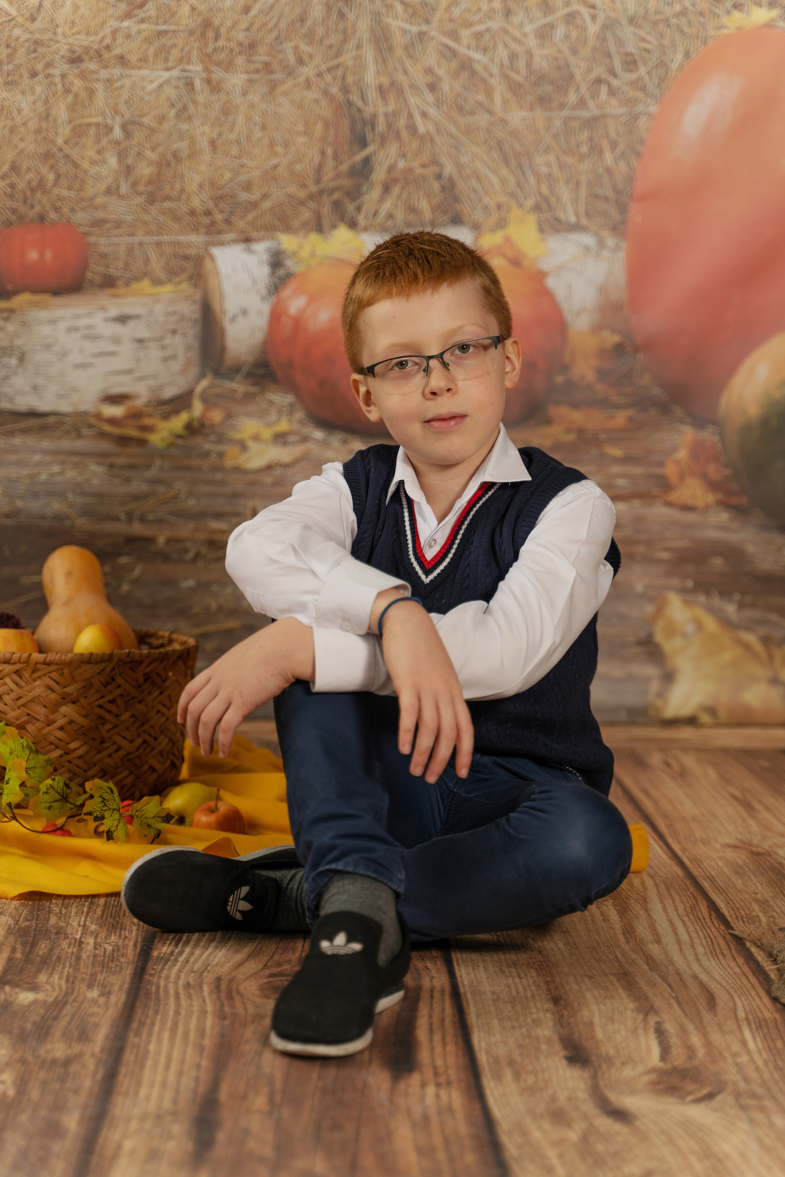 Осенний урожай. Детская выездная фотостудия. Фотограф новорождённых newborn, годовасие