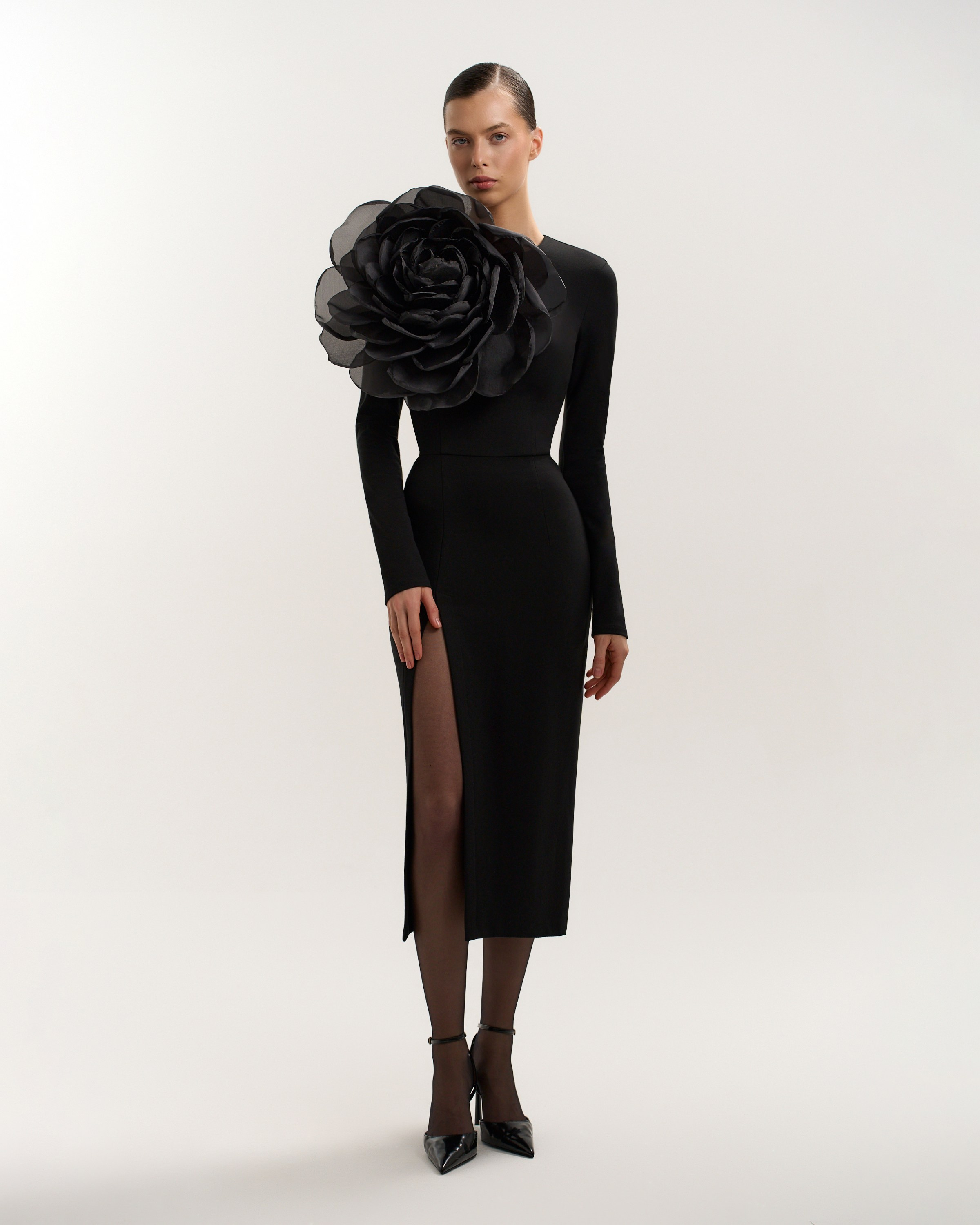 BELOE ZOLOTO NEW YEAR'25 LOOKBOOK. Фотограф Александра Емельянова