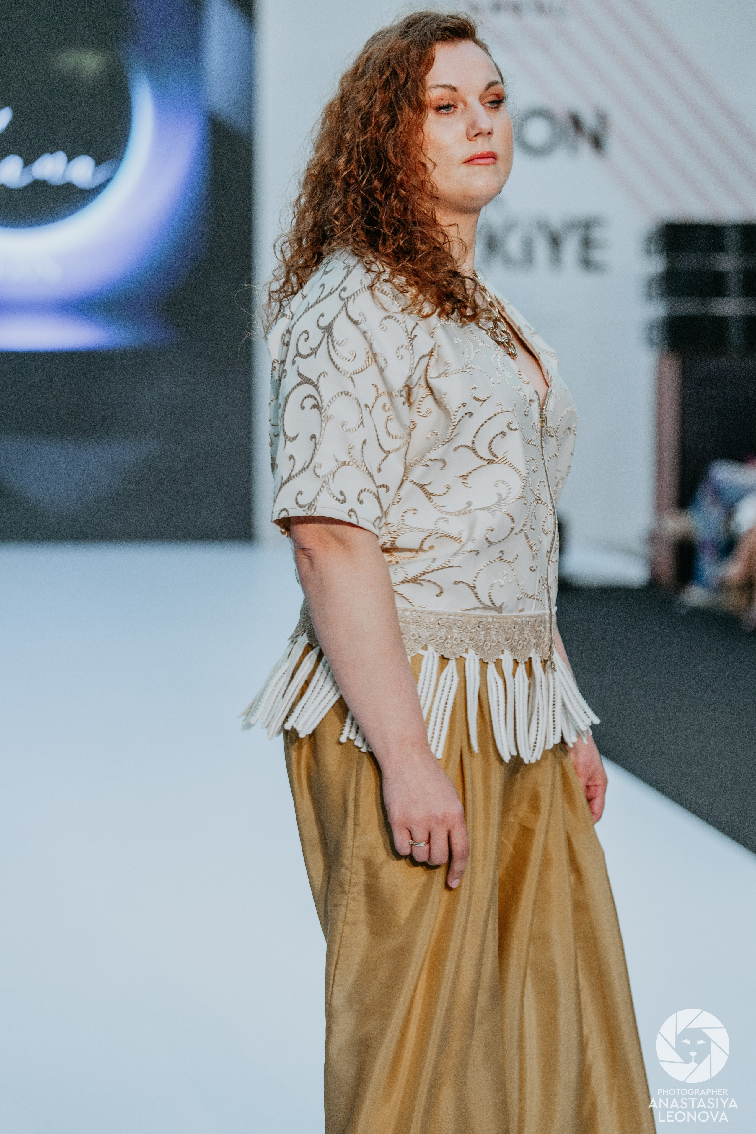 Fashion Week Türkiye [spring, 2025]. Anastasia Leonowa