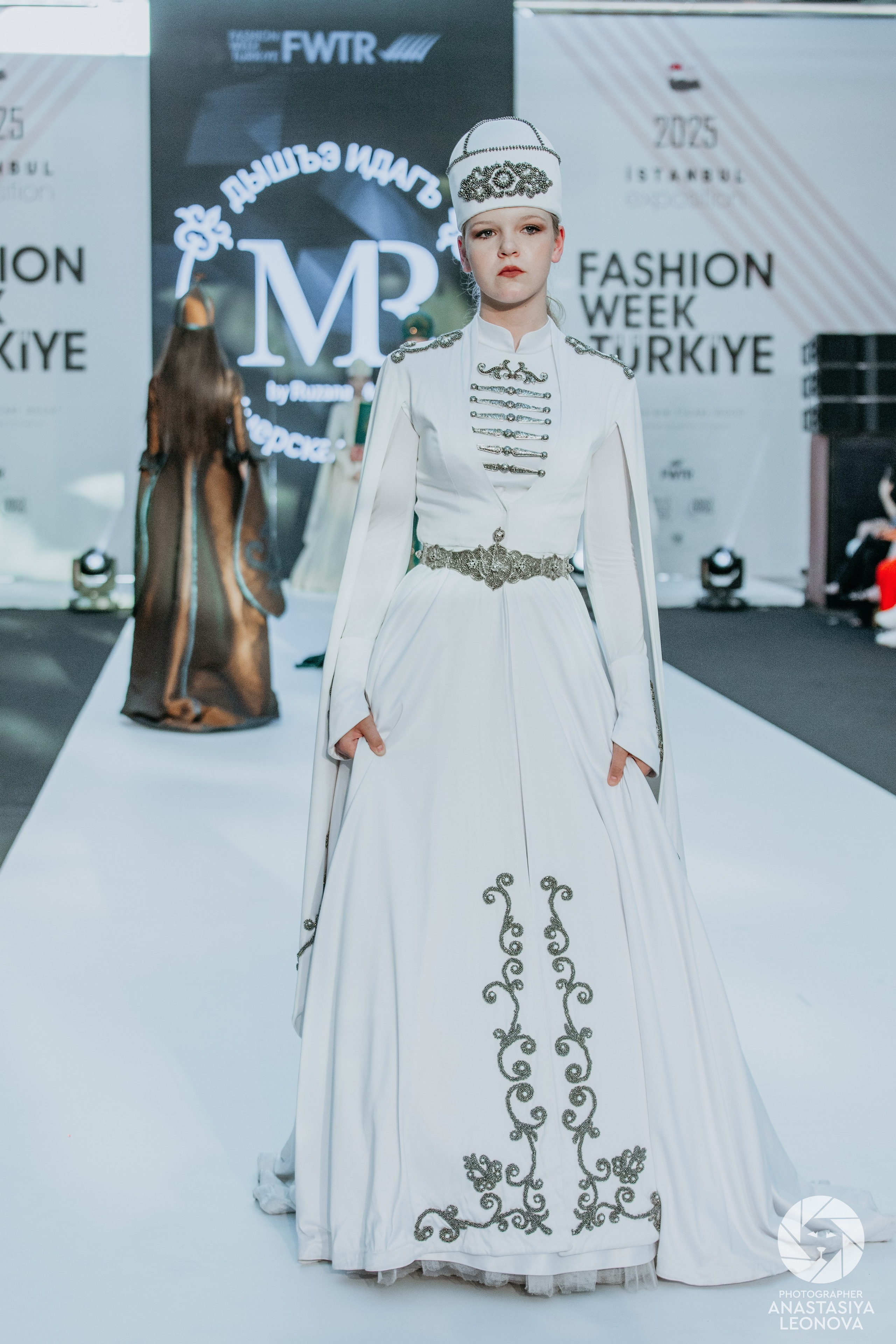 Fashion Week Türkiye [spring, 2025]. Anastasia Leonowa