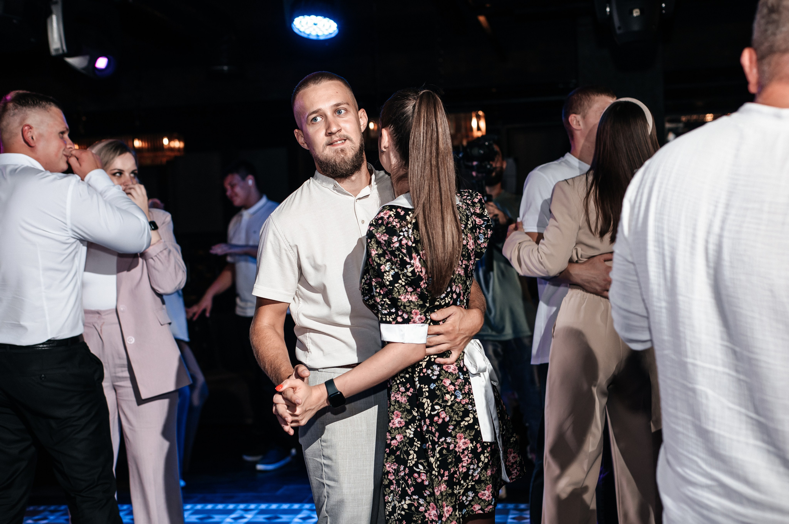 Даниил и Валерия. Черная утка. Полный день. Фотограф Екатерина Бочарникова