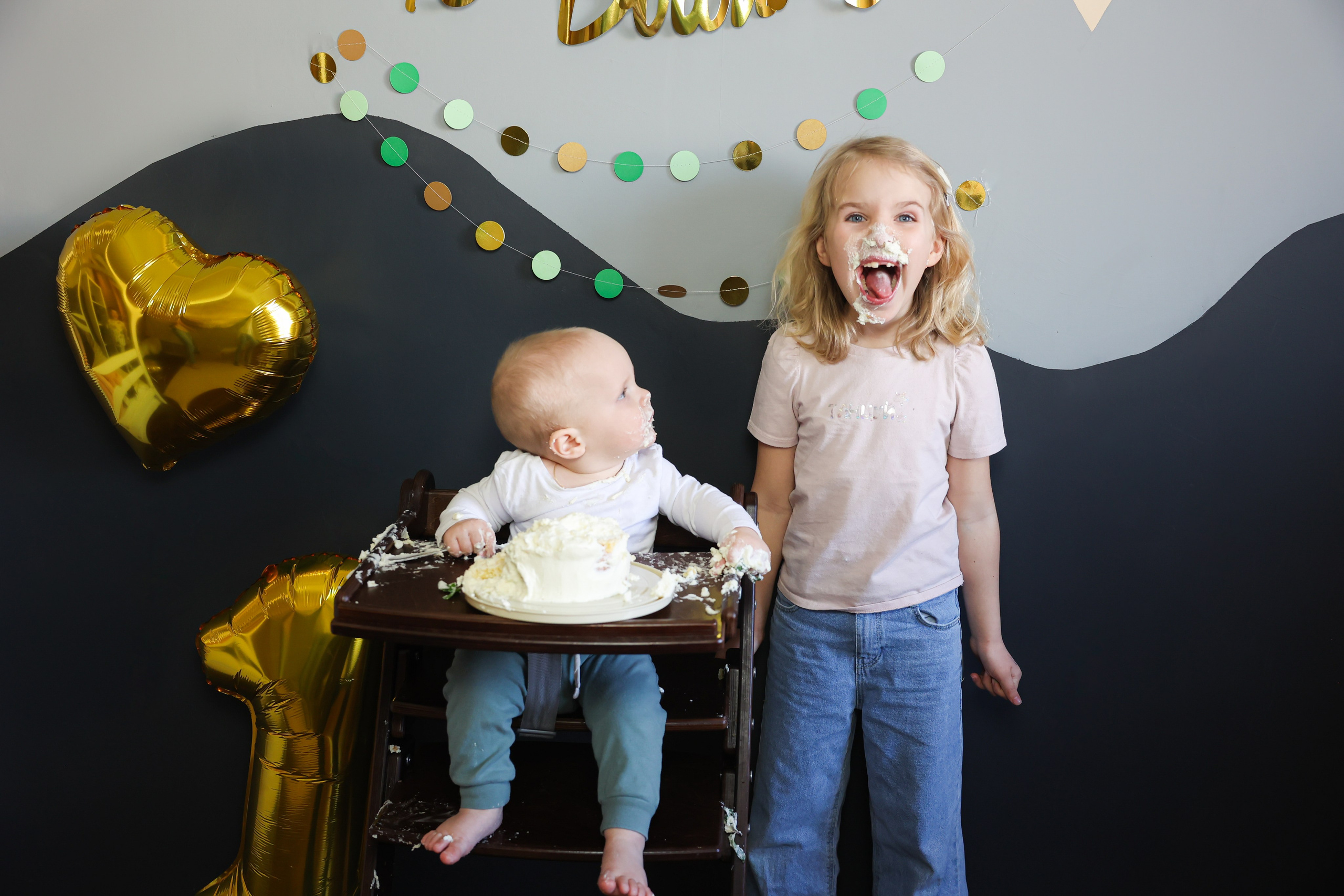 Ванечка и краш-торт. Оксана Ромашкина- семейный и ньюборн фотограф из Москвы