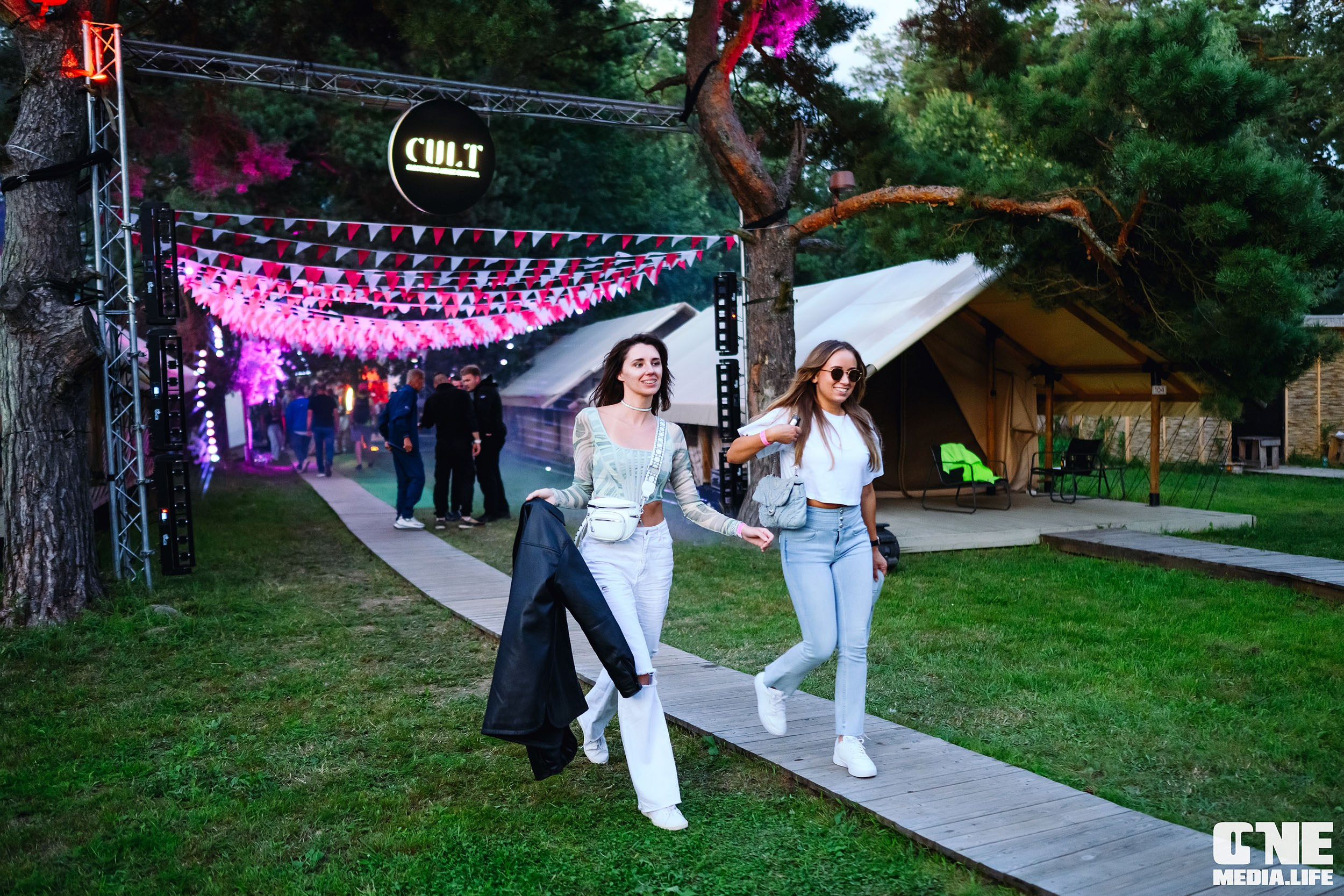 CULT — electronic music festival. Day II. One Media Life: фоторепортажи, фотоотчеты с мероприятий и заведений