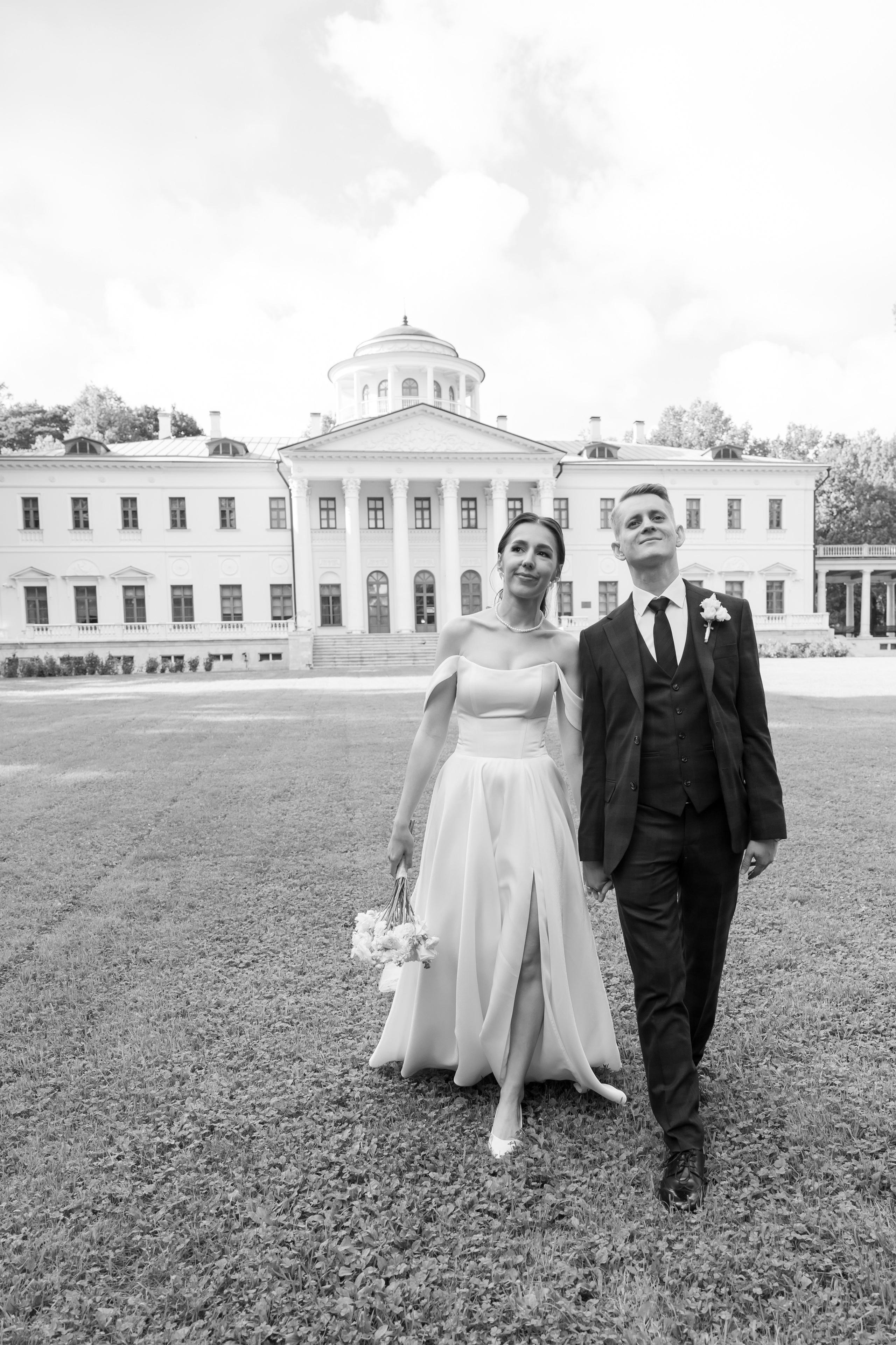 Регистрация в отеле Fish Point, ЗАГС Бутово, прогулка в Остафьево. Свадебный и репортажный фотограф (Москва, Королев и другие)