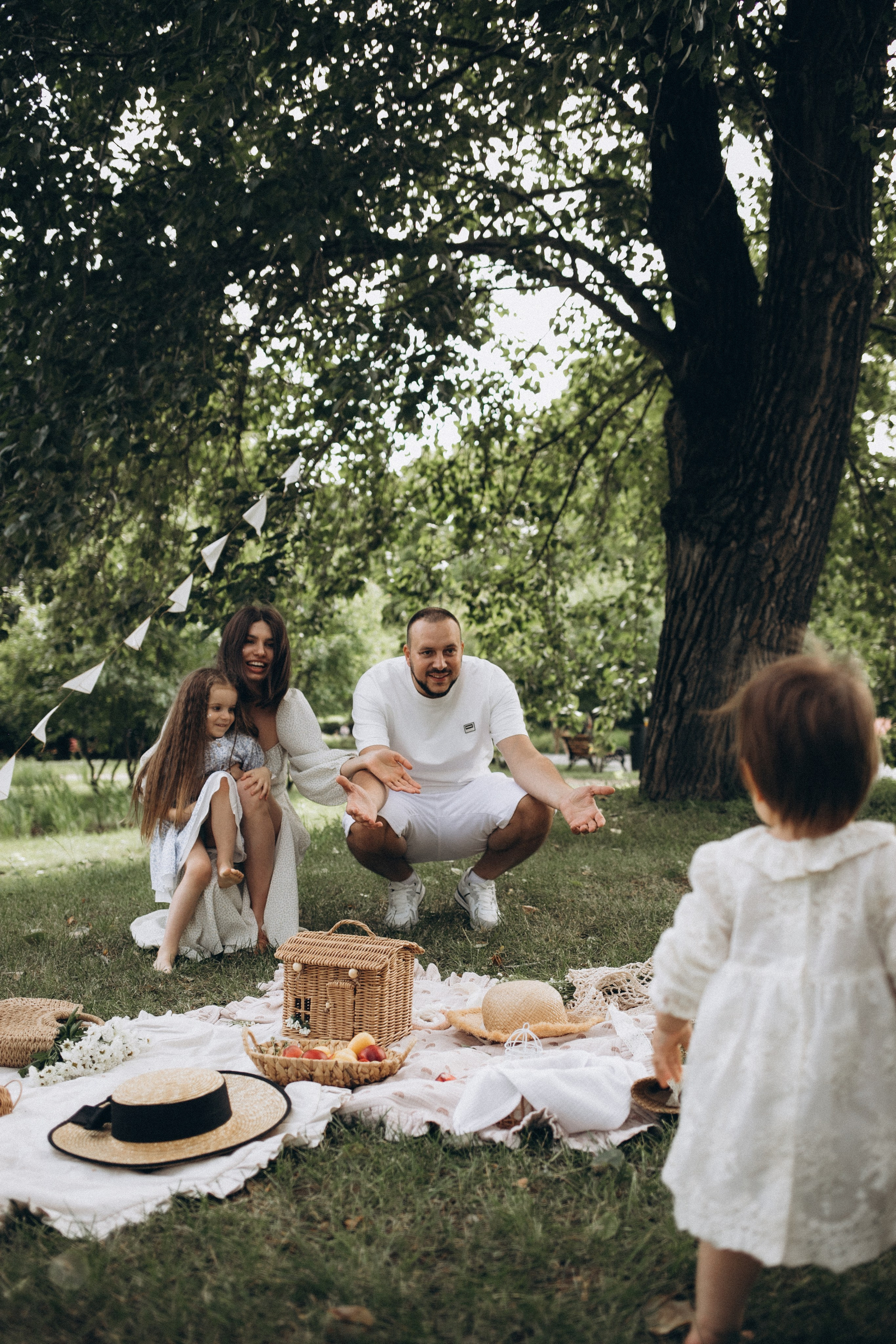 Летний семейный пикник на природе. Семейный и свадебный фотограф Анна Кожокарь
