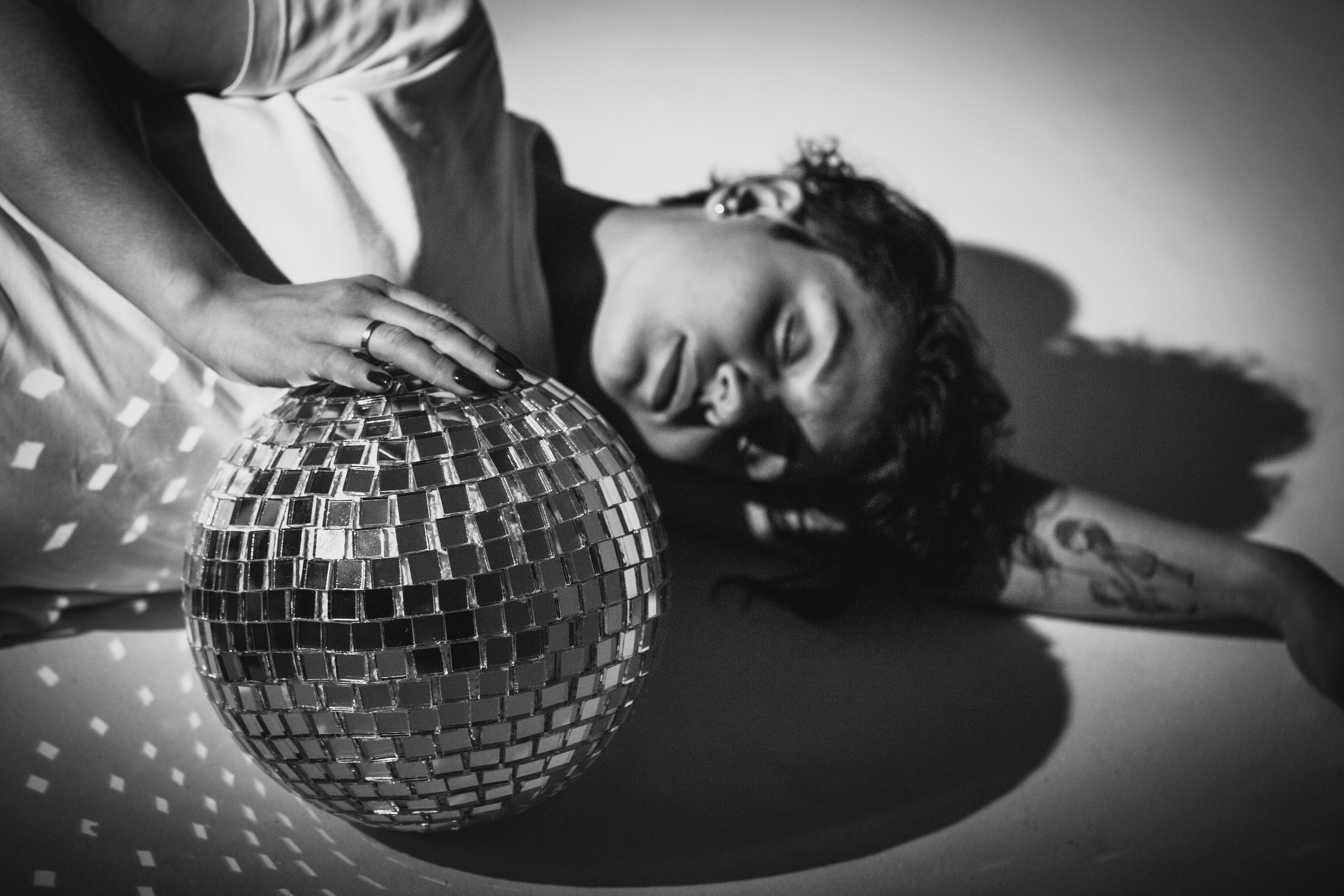 Эмоции важнее декора:) Съемка на циклораме. Фотограф вашей улыбки. Москва