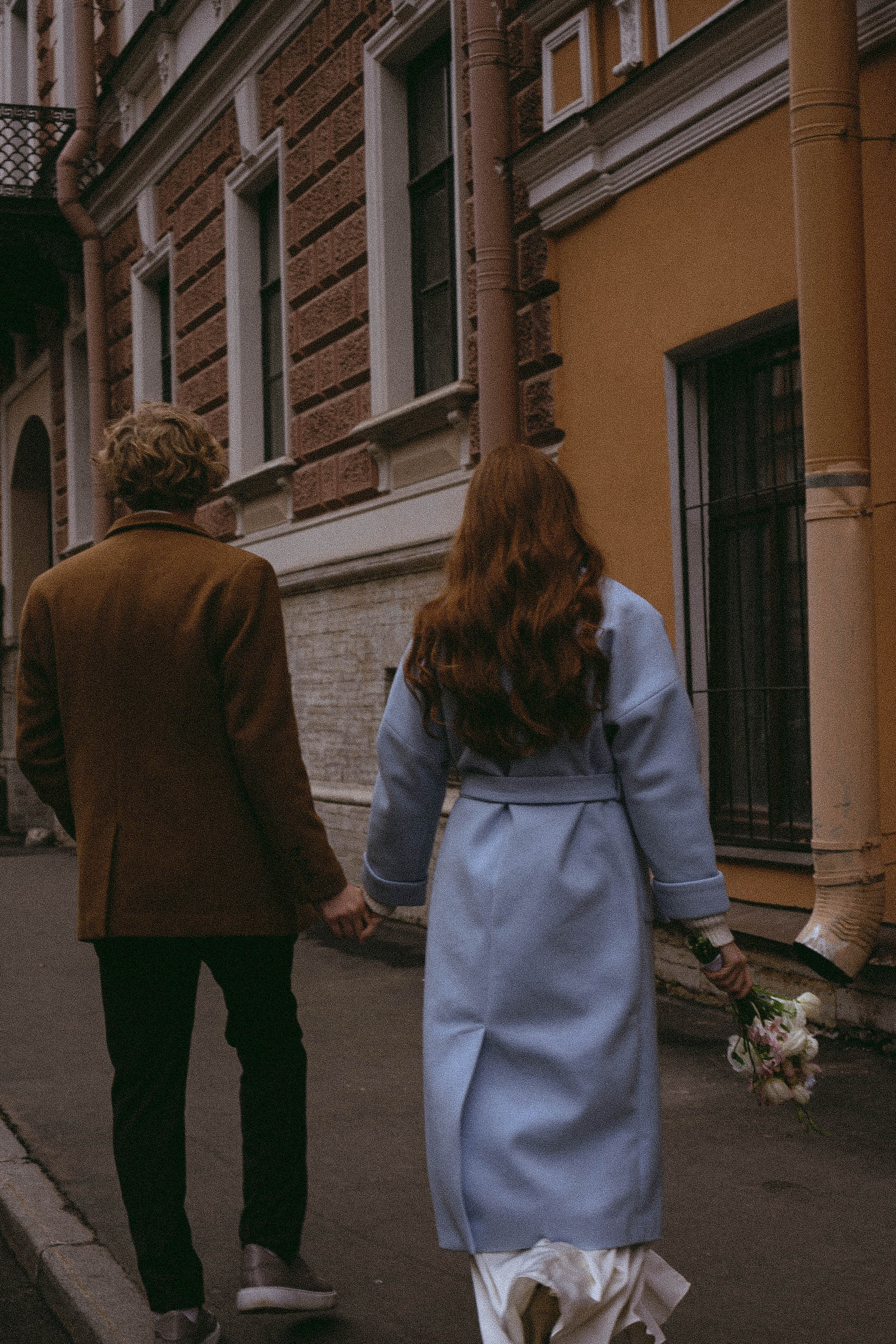 СВАДЕБНАЯ СЬЕМКА В ОТЕЛЕ. СБОРЫ ЖЕНИХА И НЕВЕСТЫ И ТАКЖЕ ТОР И ПОДГОТОВКА К ПРОГУЛКЕ И ПРОГУЛКА ПО ПЕТРОГРАДКЕ. Профессиональный фотограф, Санкт-Петербург — Виктория Богомолова