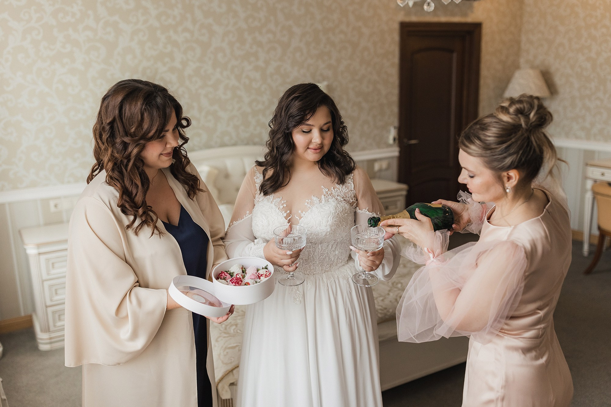 Алексей и ангелина. Семейный фотограф новорождённых в Серпухове Юлия Новикова +79637785957