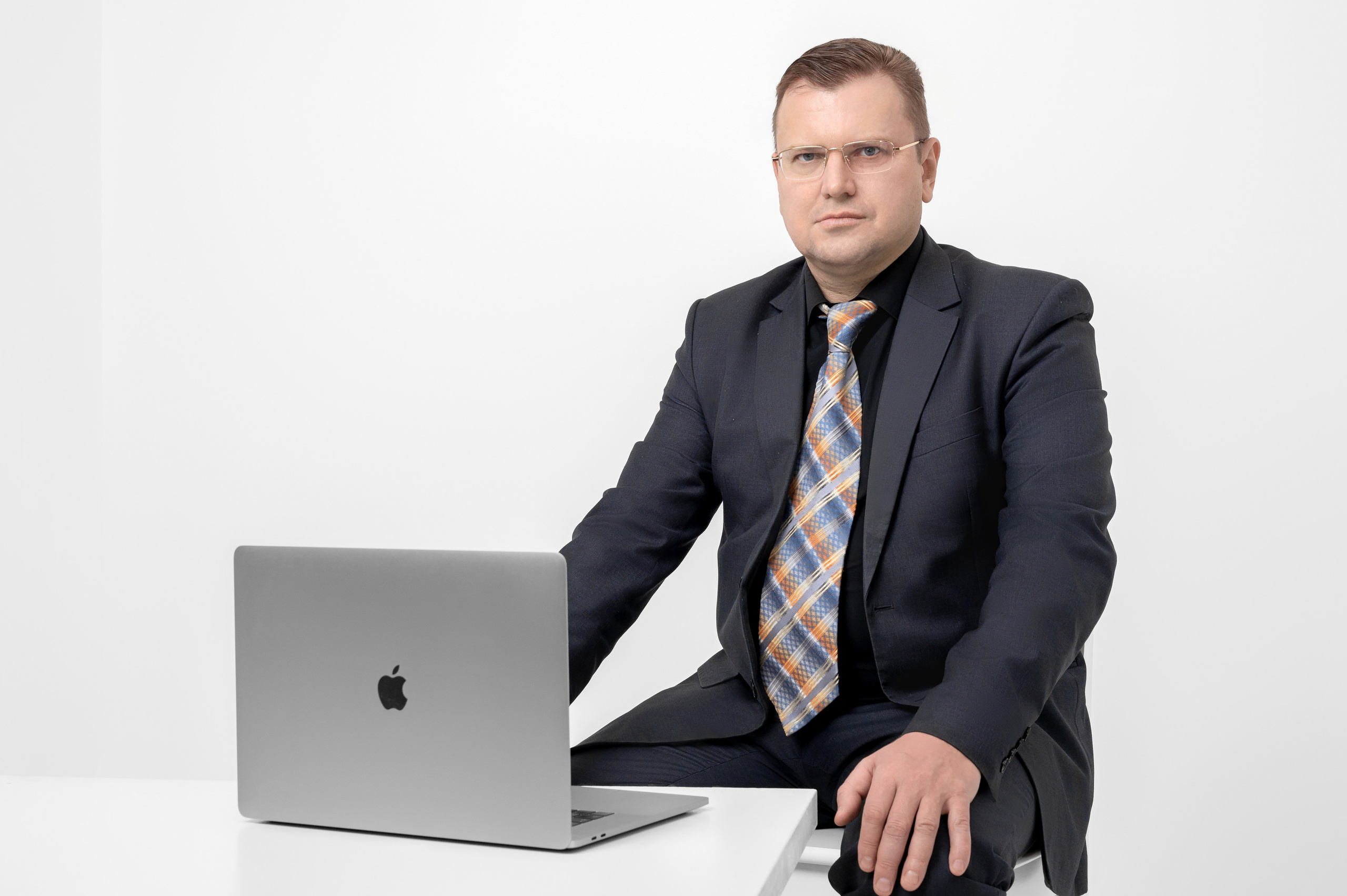 Студийный портрет. Экспресс-портрет, фото для сайтов и соцсетей