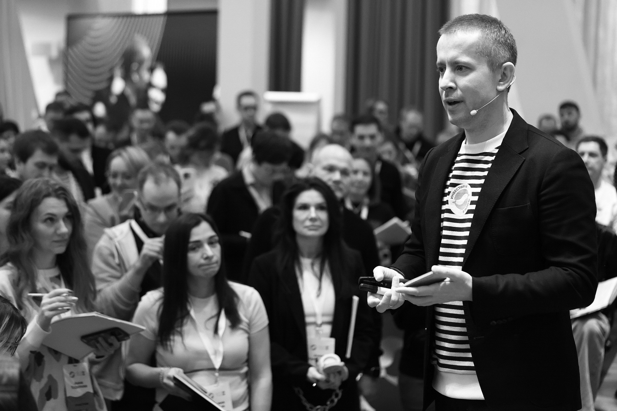 Дело Года 2024. Счастье в деятельности. Проект Филиппа Гузенюка. Фотографирую масштабные события, людей и их истории по всему миру. Константин Трубников