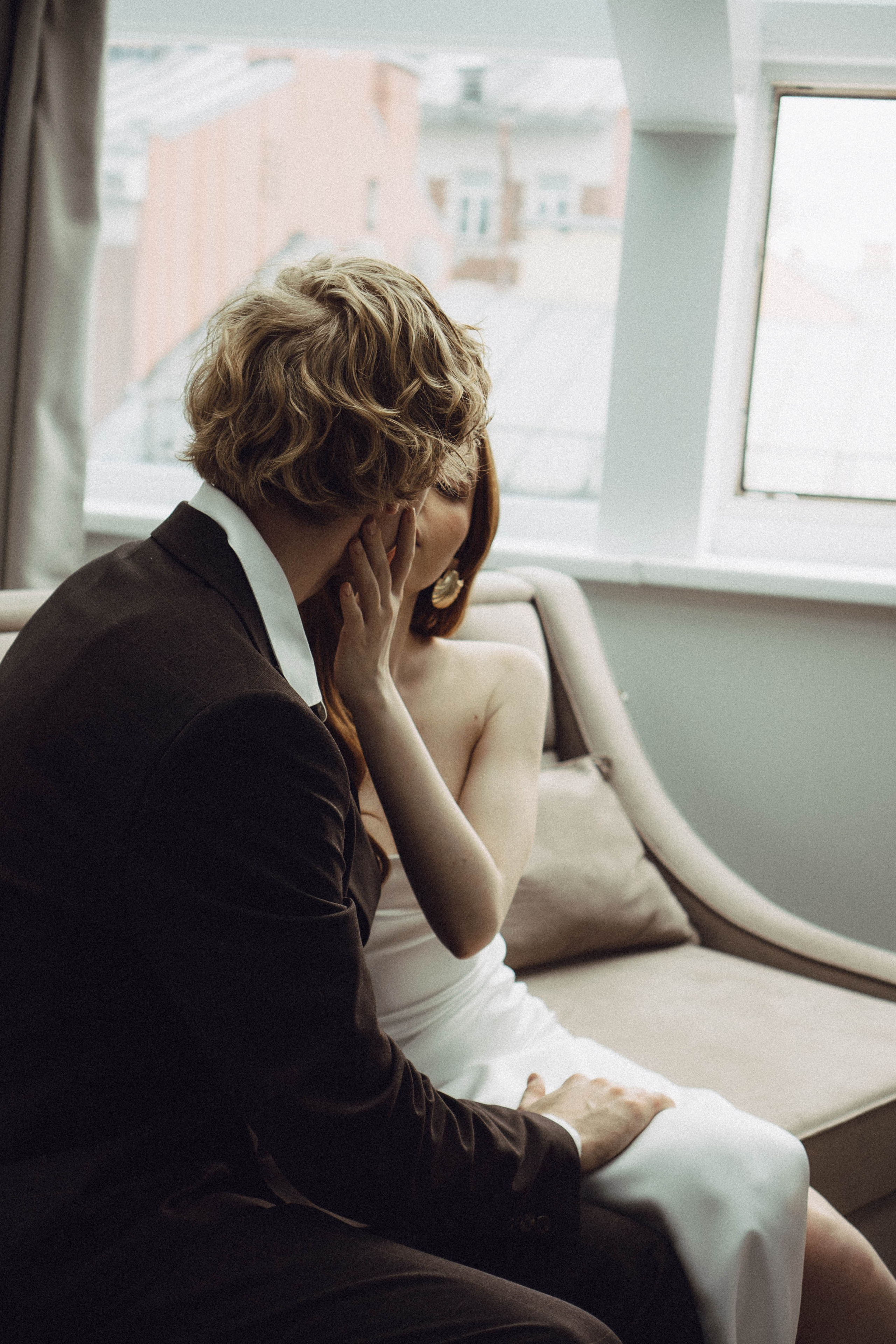 СВАДЕБНАЯ СЬЕМКА В ОТЕЛЕ. СБОРЫ ЖЕНИХА И НЕВЕСТЫ И ТАКЖЕ ТОР И ПОДГОТОВКА К ПРОГУЛКЕ. Профессиональный фотограф, Санкт-Петербург — Виктория Богомолова