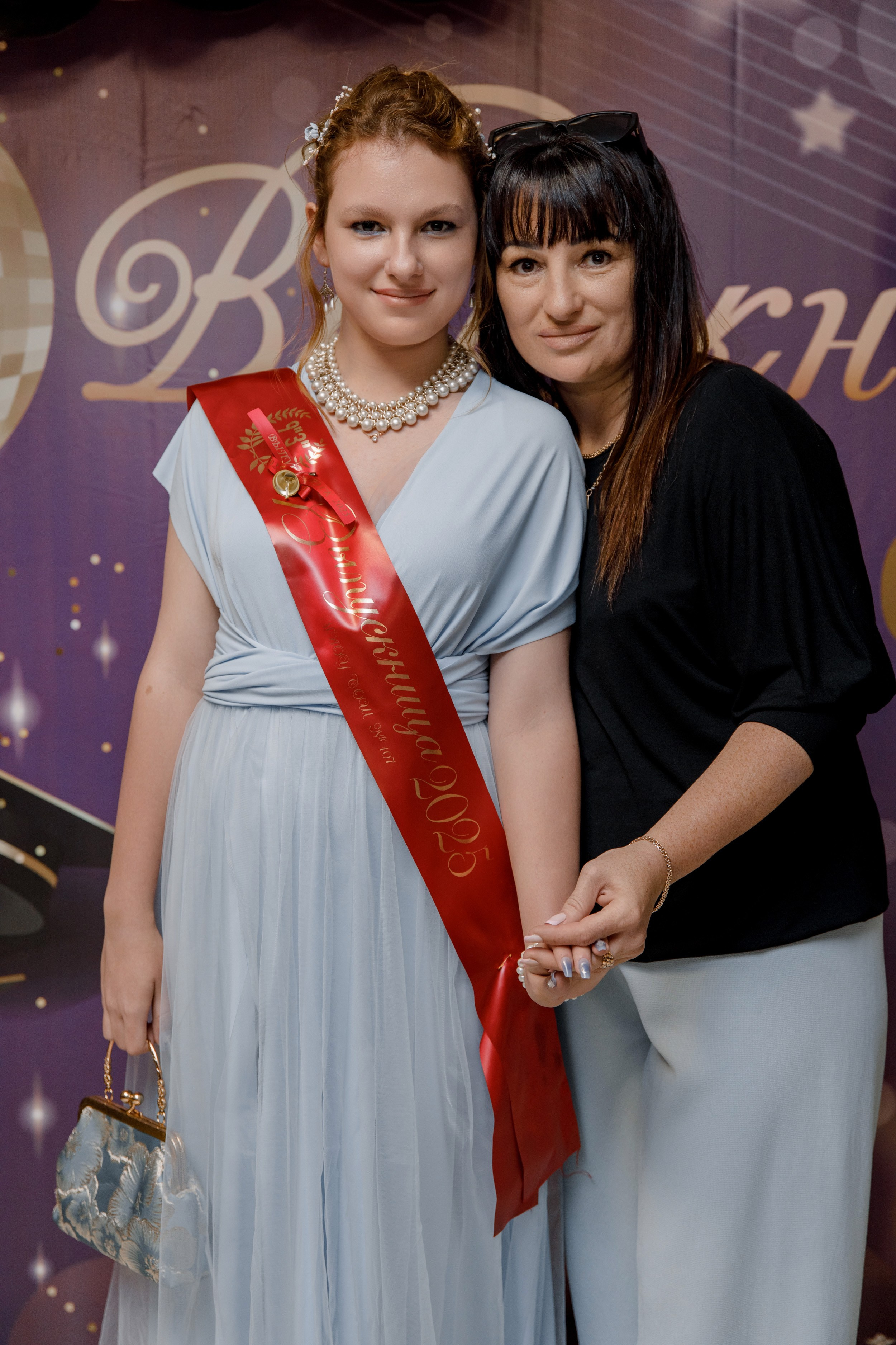 Выпускной школа 107 г Краснодар. Выпускные альбомы в Краснодарском крае