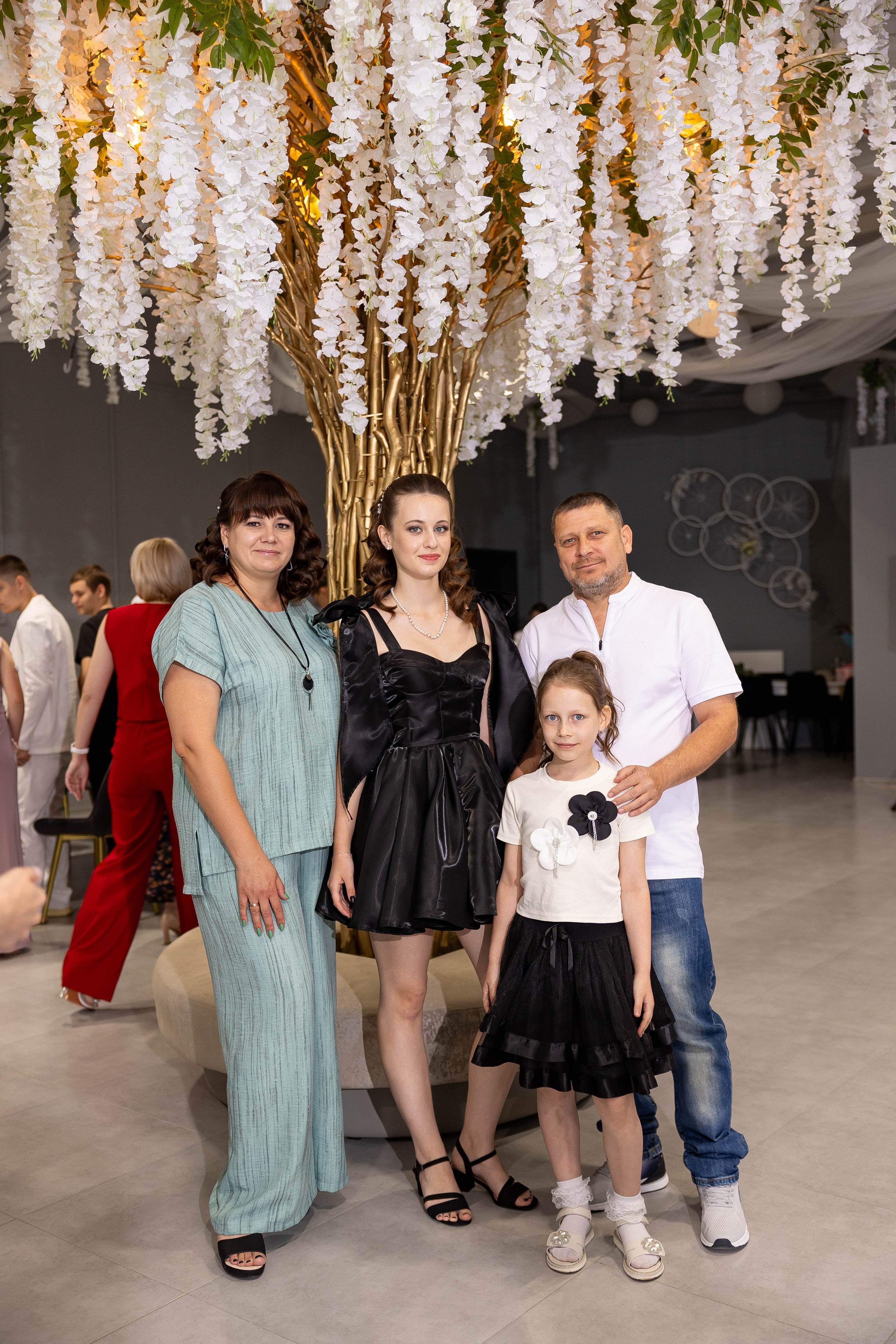 Школа 9 выпуск 2025. Выпускные альбомы в Краснодарском крае