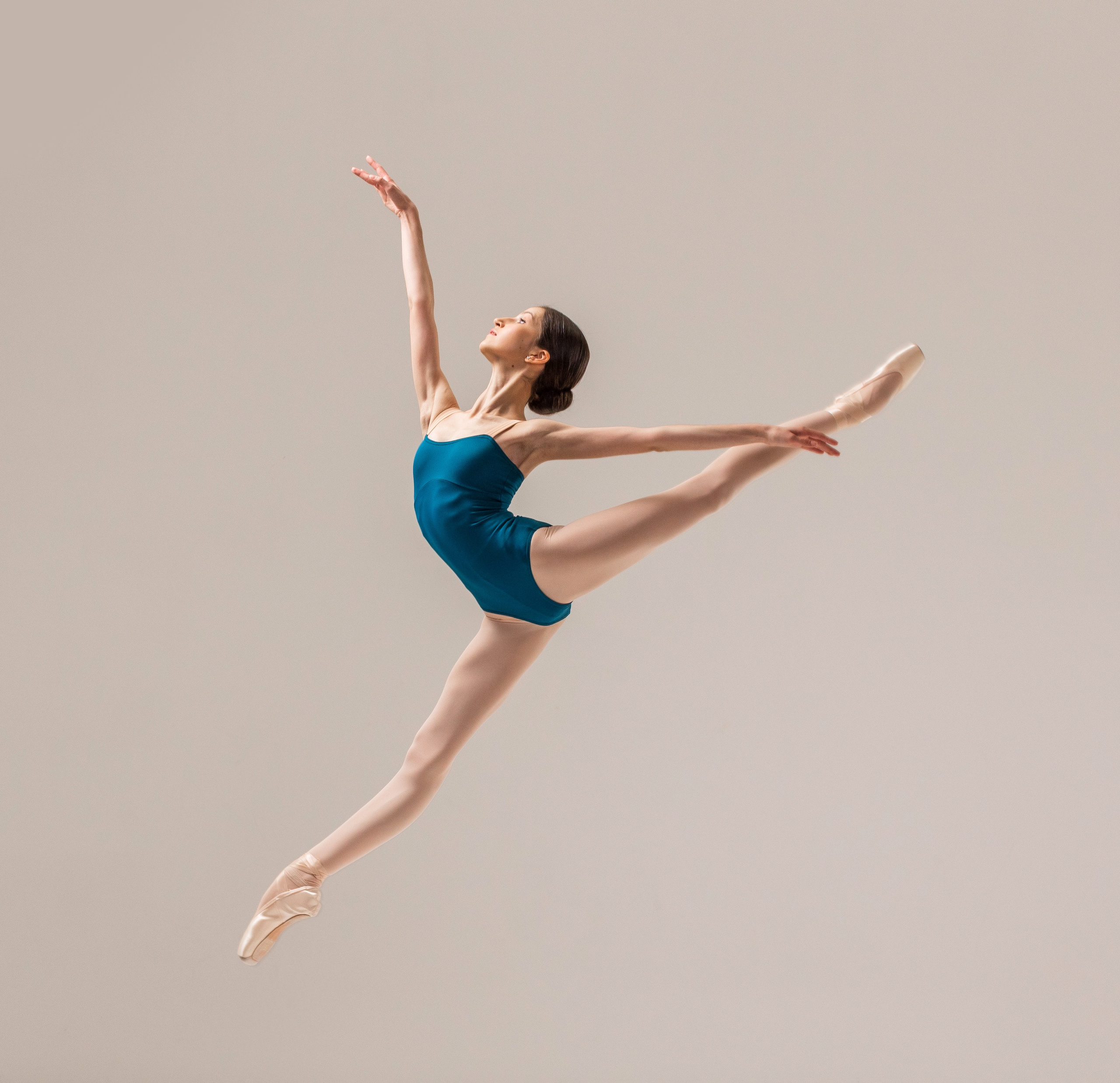 Балетная съёмка на белой циклораме и фонах. Балетный фотограф Алина Ханько — Душа Балета
