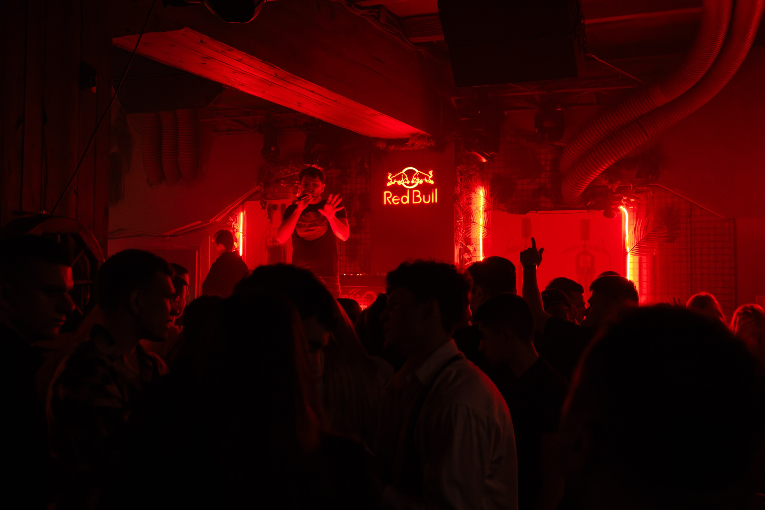 «Dj Aversum / Mc Archi"_Tortuga_Симферополь_5.04.2025. Аминов Руслан | Фотограф