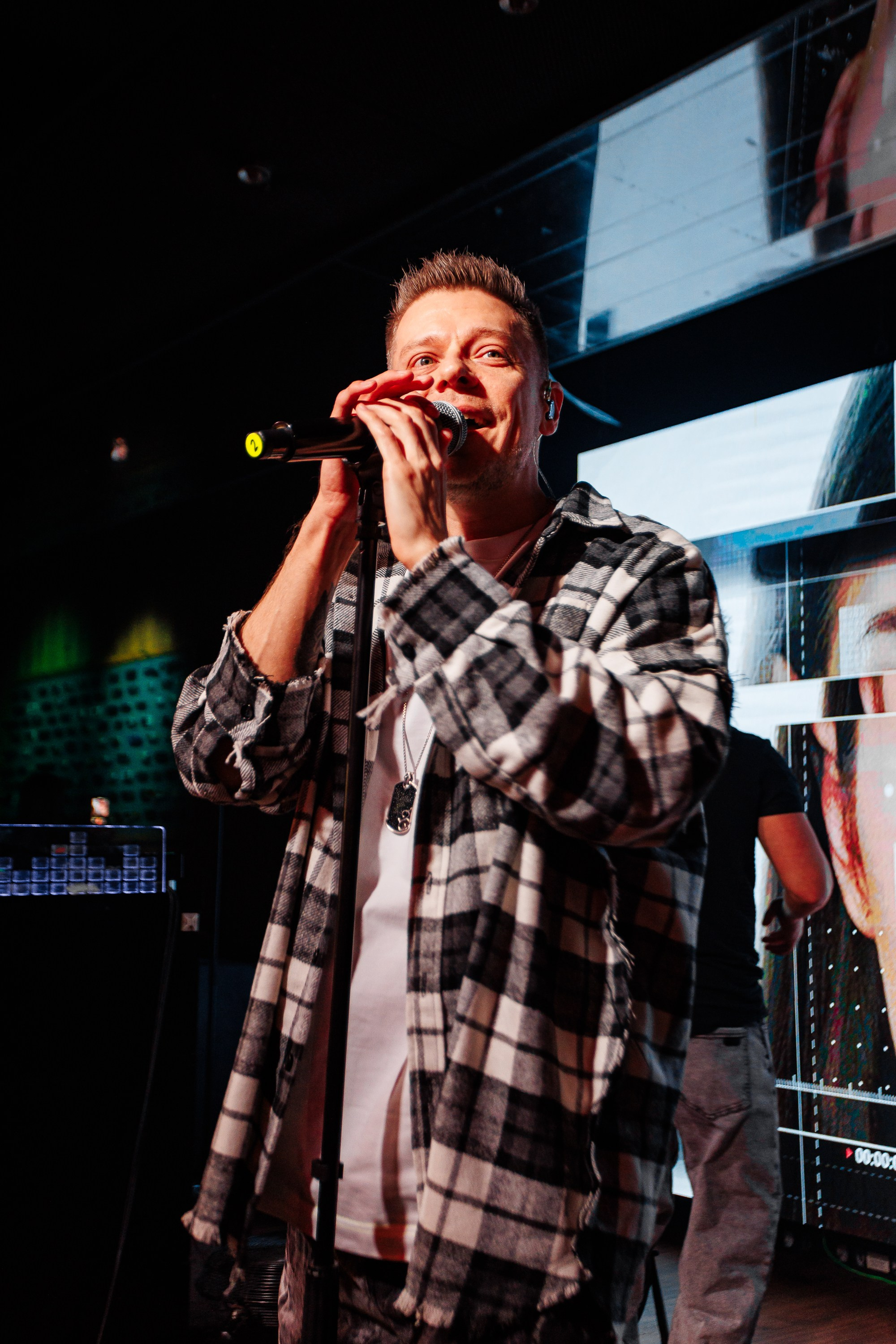 Выступление группы «Корни"_Santa Barbara_Симферополь_15.02.2025. Аминов Руслан | Фотограф