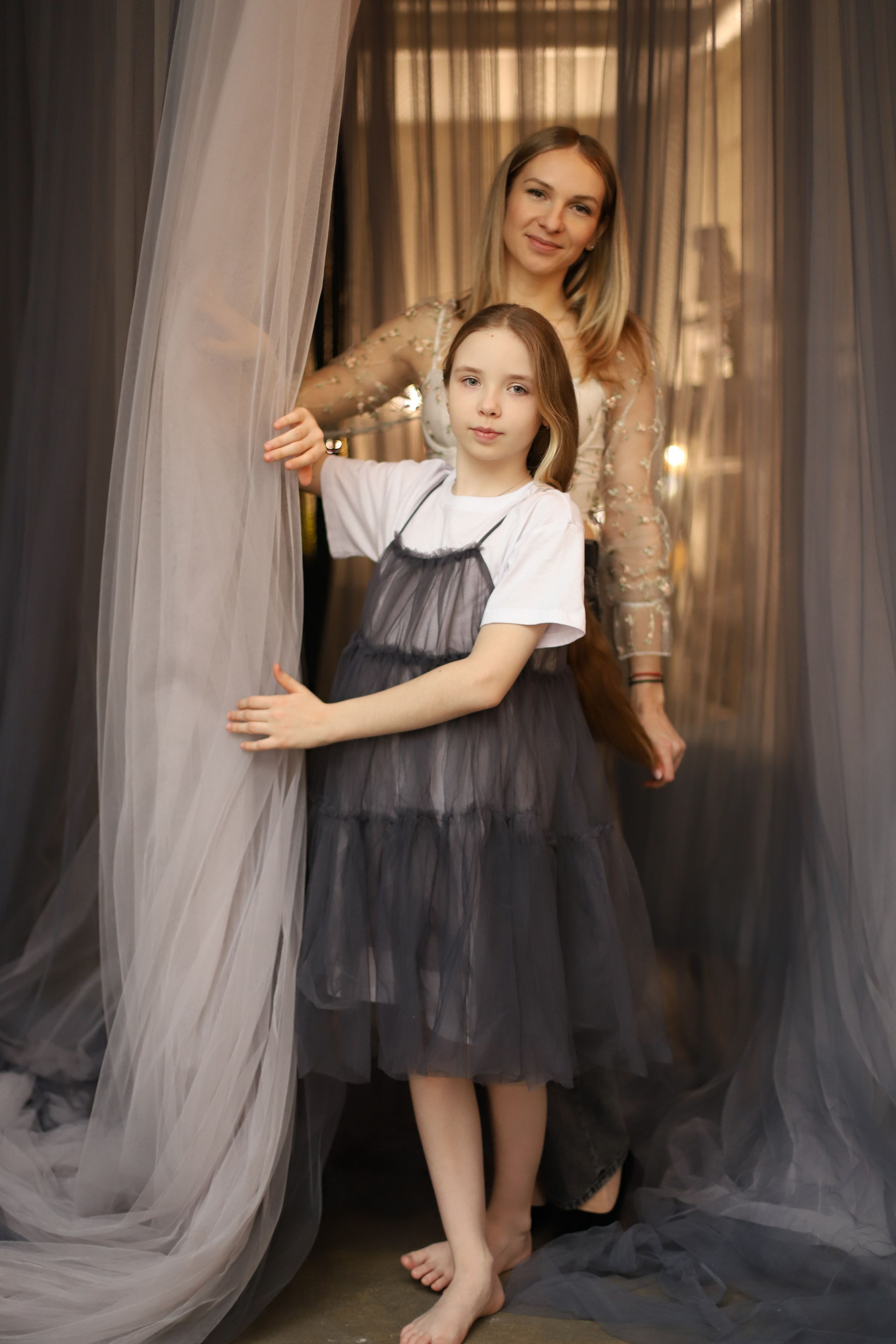 Мама+дочка в атмосферной студии). Фотограф в Москве Елена Дроботя