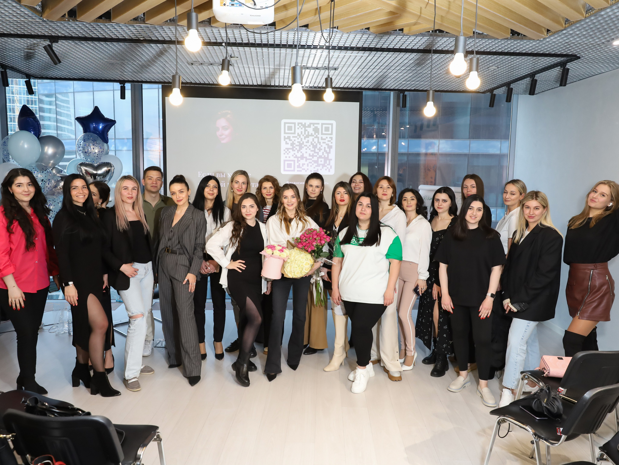 КОНФЕРЕНЦИЯ ВЫПУСКНИКОВ ШКОЛЫ ПРОДЮСИРОВАНИЯ АННЫ НОВИКОВОЙ. Фотограф мероприятий Ирина Каширина