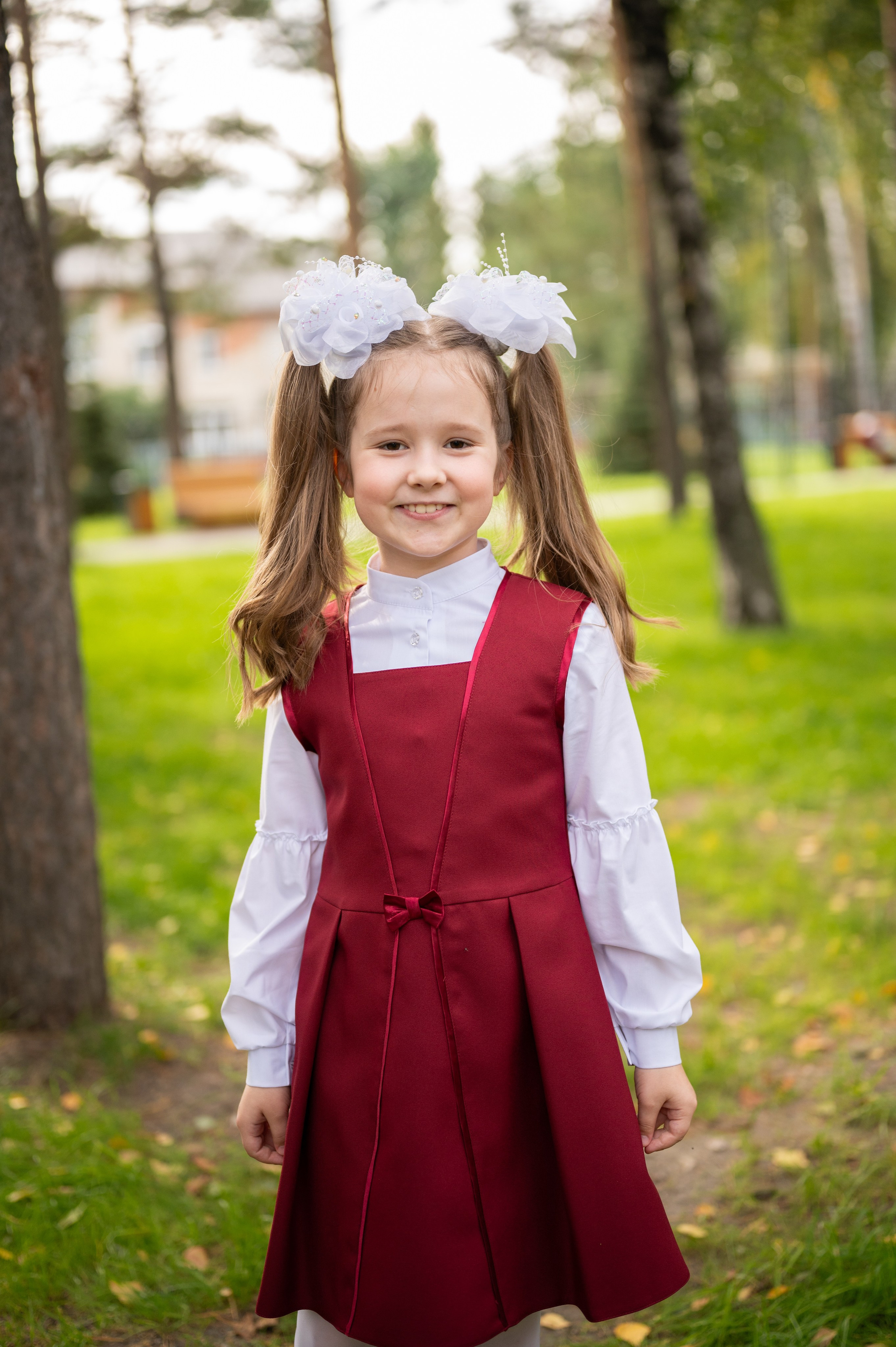 1 сентября 16 гимназия 2 класс (линейка + в классе+ на улице). Фотограф новорожденных, семейный детский в Тюмени Татьяна Морозова