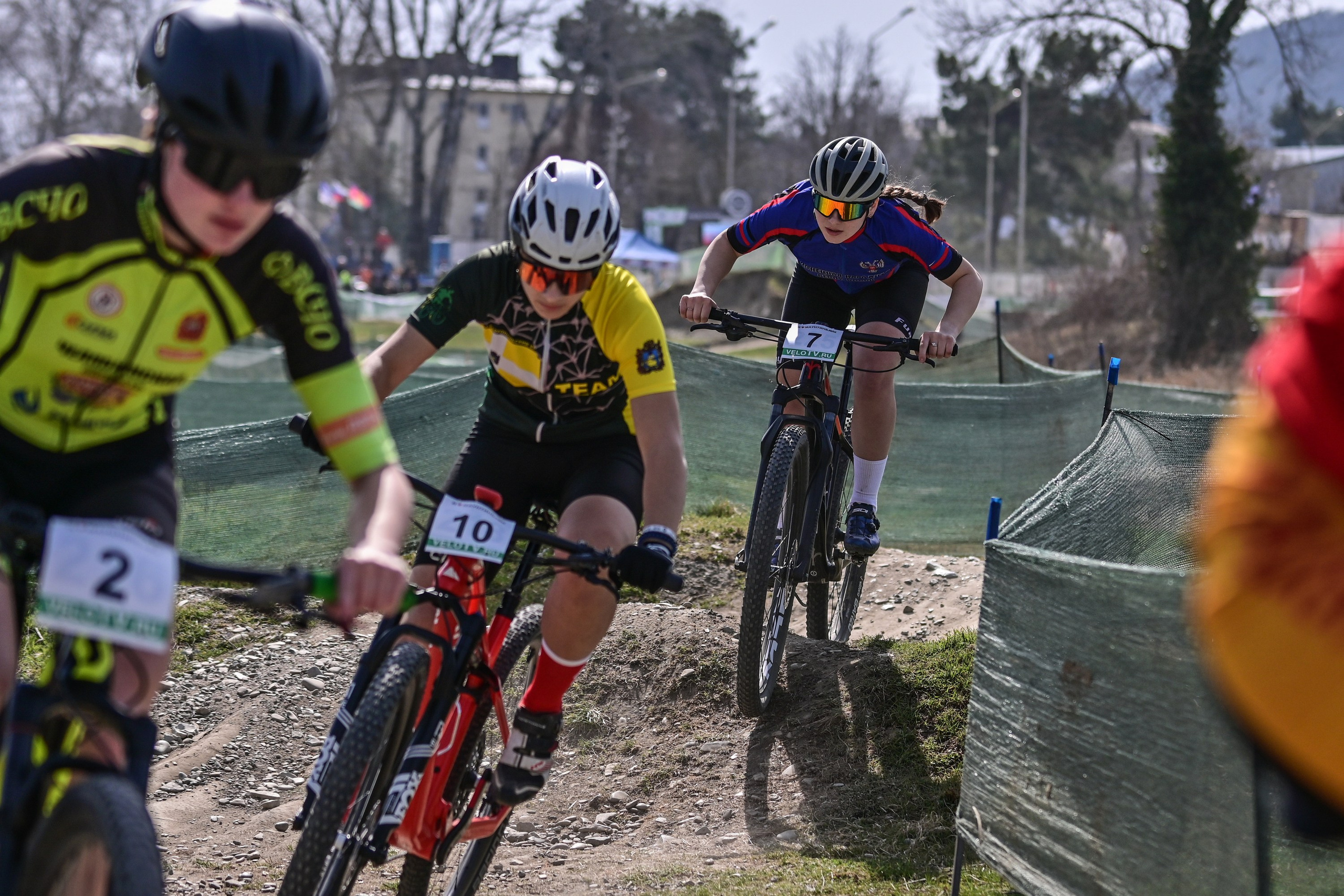 Маунтинбайк, кросс-кантри в Архипо-Осиповке 16 марта 2025. Спортивный фотограф, фотожурналист Павел Ларькин
